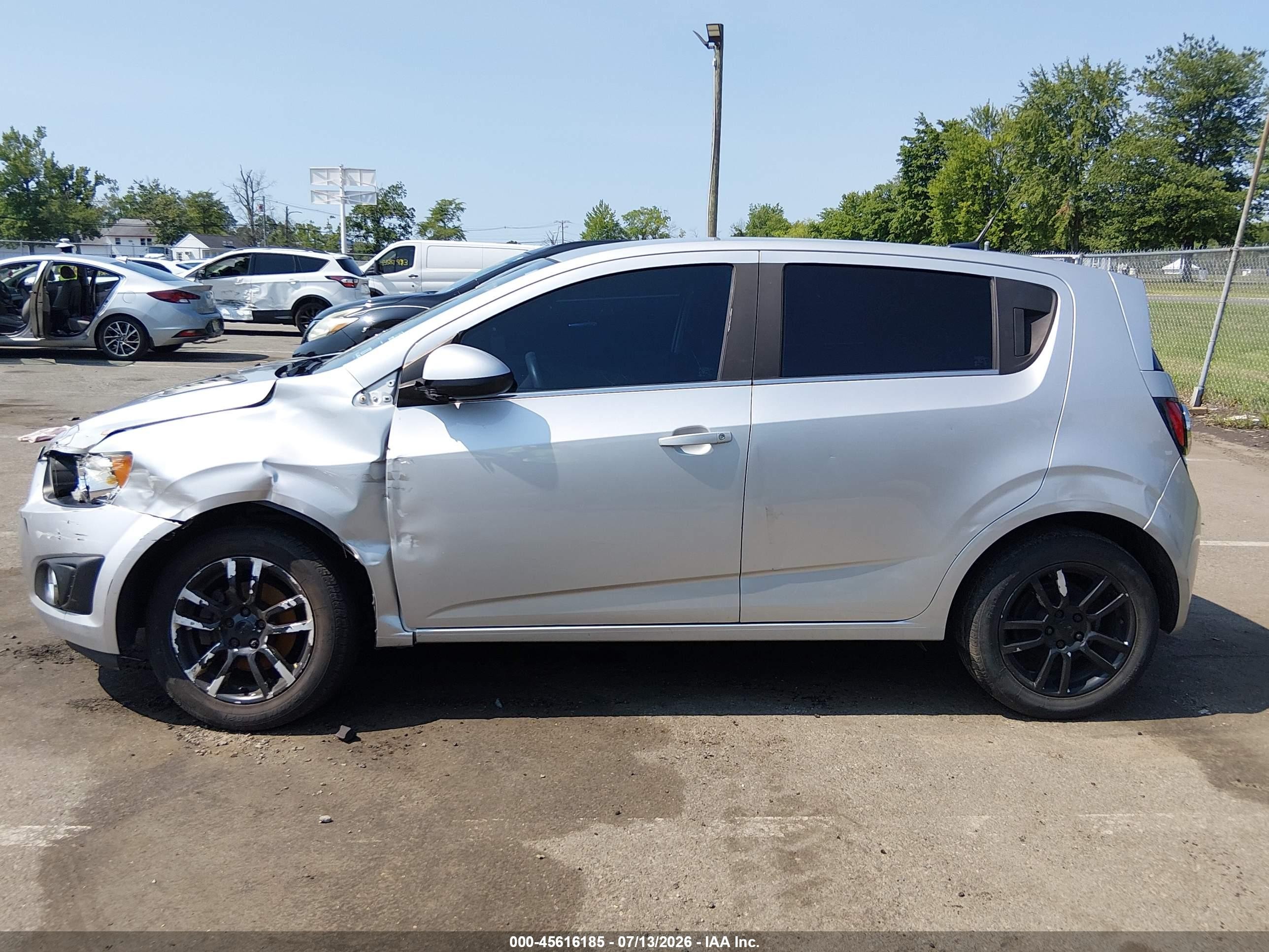 2013 Chevrolet Sonic Lt Auto Silver vin: 1G1JC6SG3D4162494