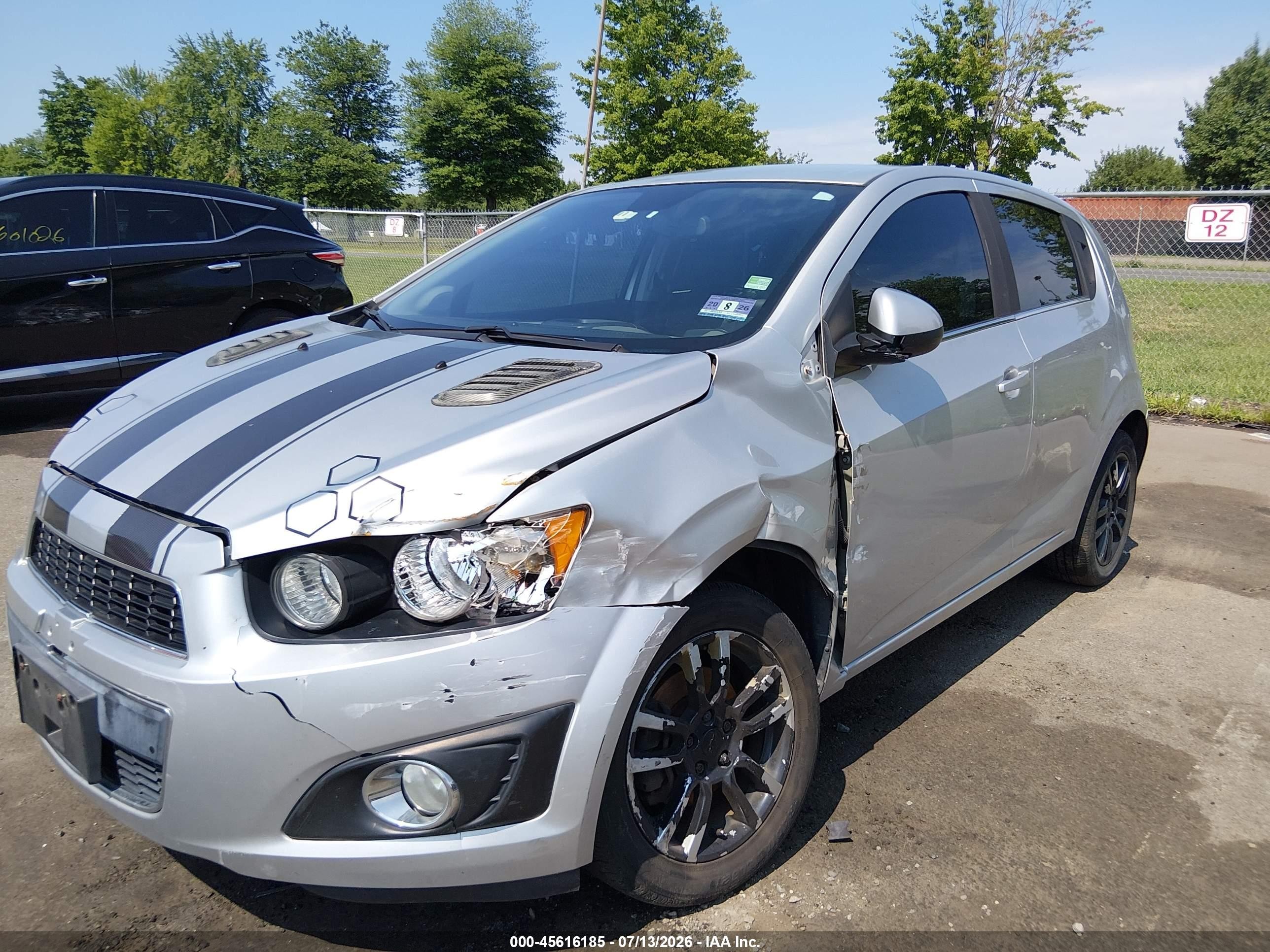 2013 Chevrolet Sonic Lt Auto Silver vin: 1G1JC6SG3D4162494