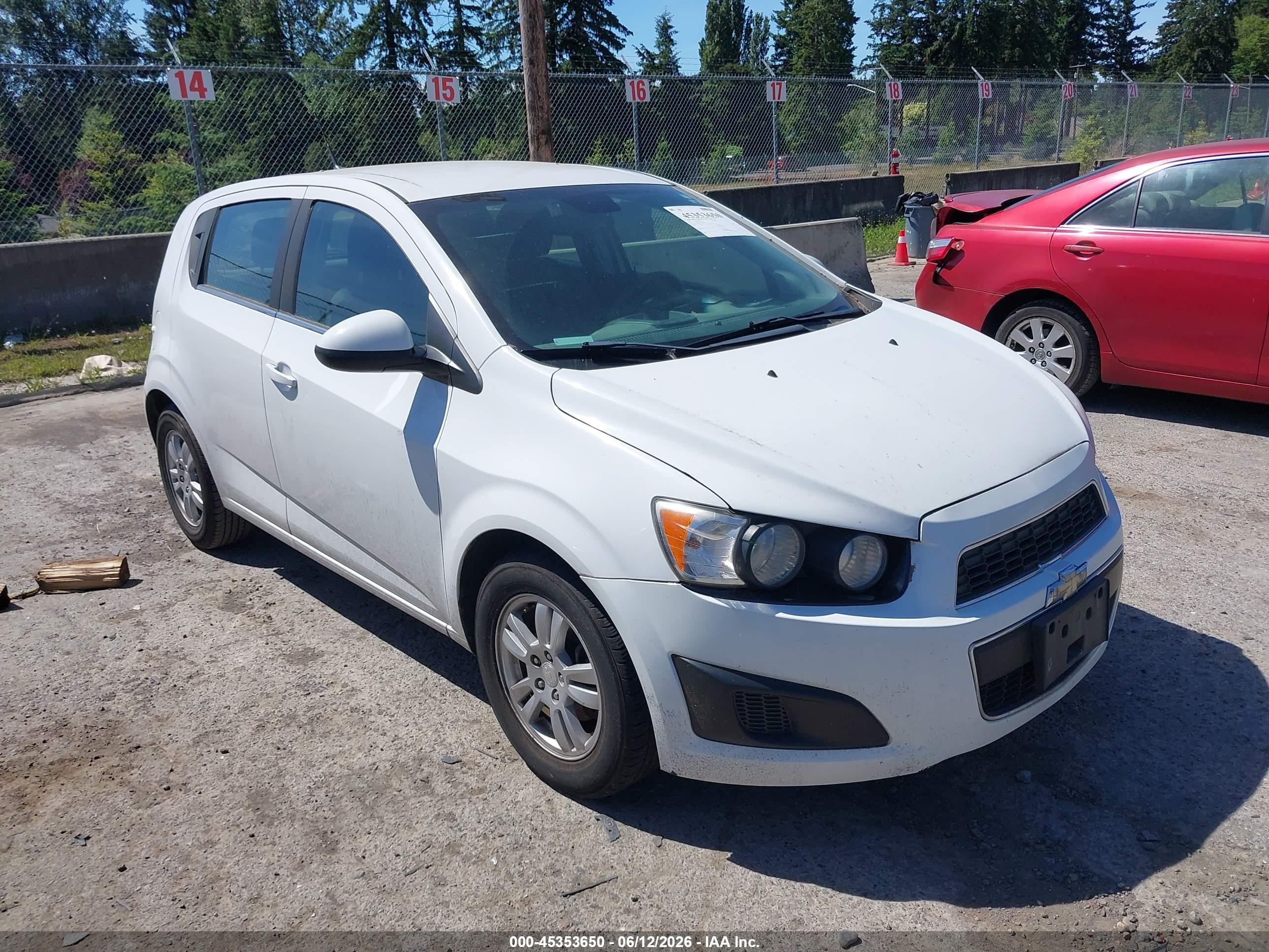 2013 Chevrolet Sonic Lt Auto White vin: 1G1JC6SG5D4233100