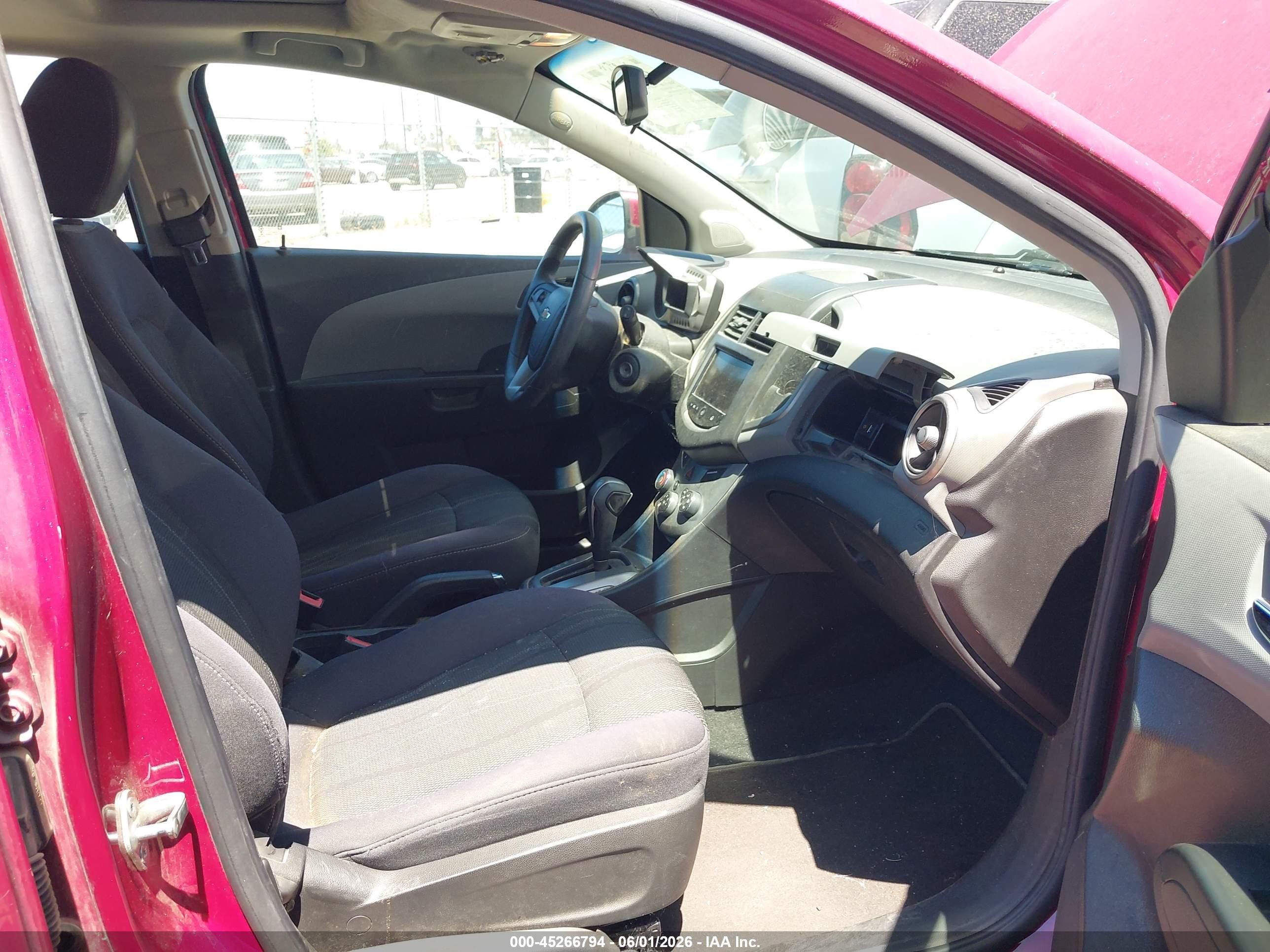 2014 Chevrolet Sonic Lt Auto Pink vin: 1G1JC6SG5E4133063
