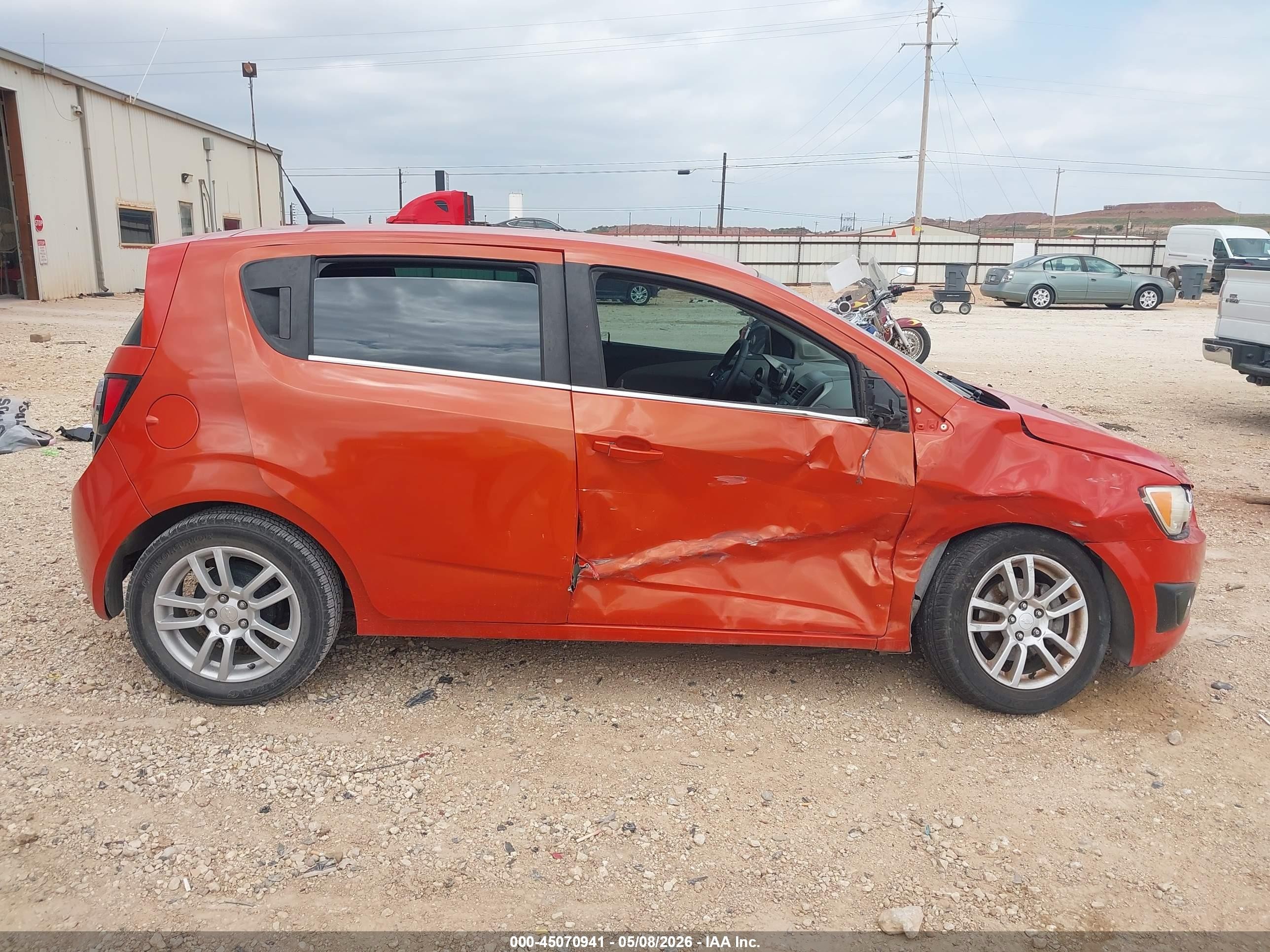 2013 Chevrolet Sonic Lt Auto Orange vin: 1G1JC6SG8D4124016