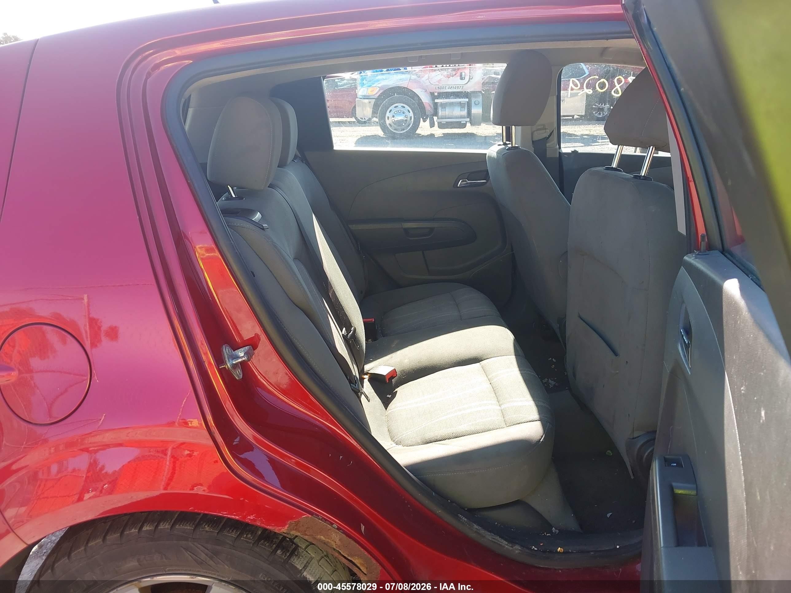 2015 Chevrolet Sonic Lt Auto Red vin: 1G1JC6SH0F4176025