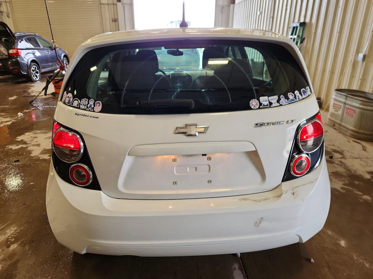 2014 Chevrolet Sonic Lt White vin: 1G1JC6SH1E4233296