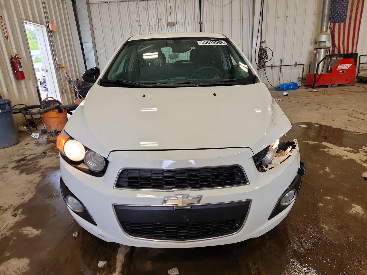 2014 Chevrolet Sonic Lt White vin: 1G1JC6SH1E4233296