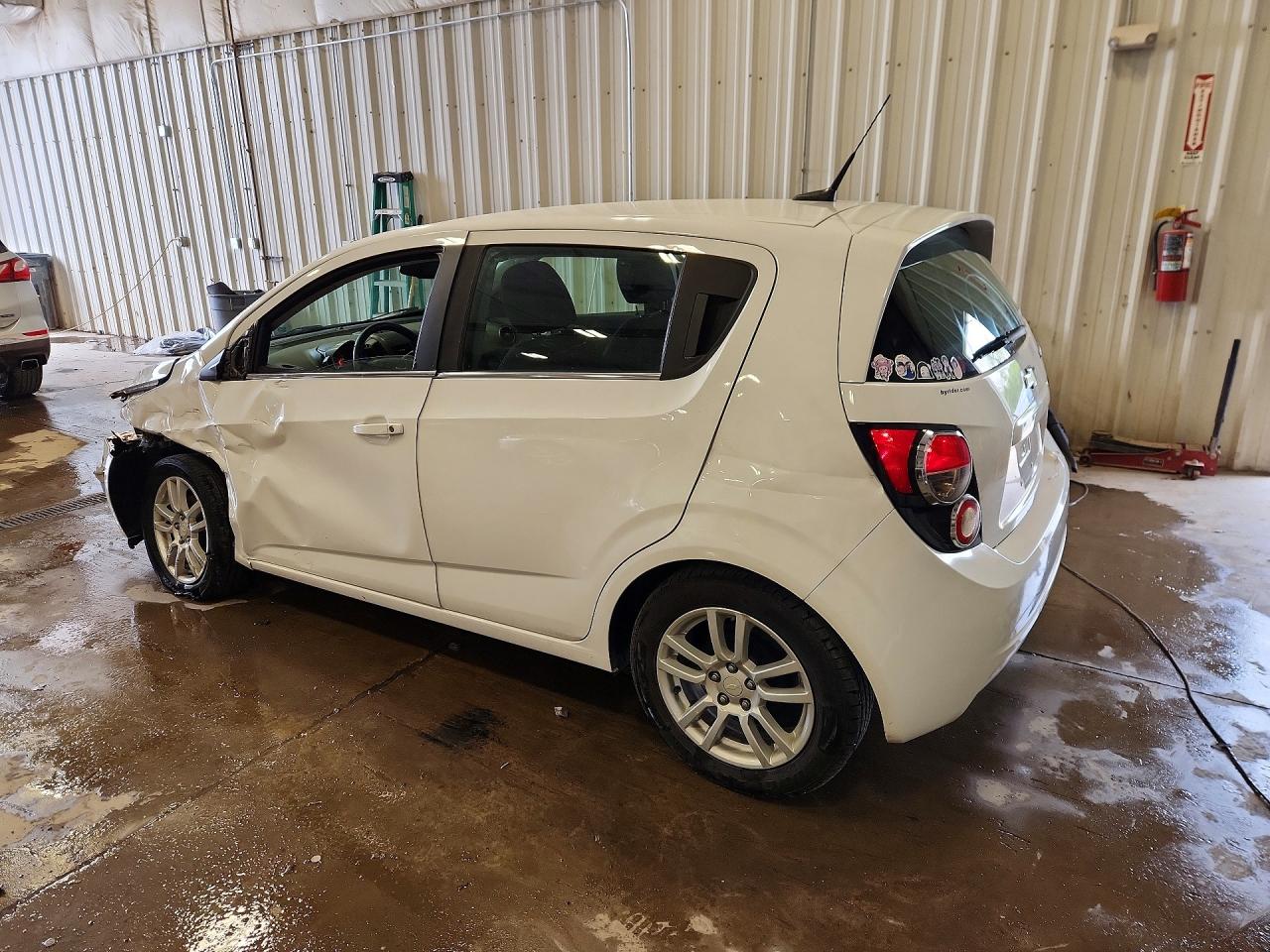 2014 Chevrolet Sonic Lt White vin: 1G1JC6SH1E4233296