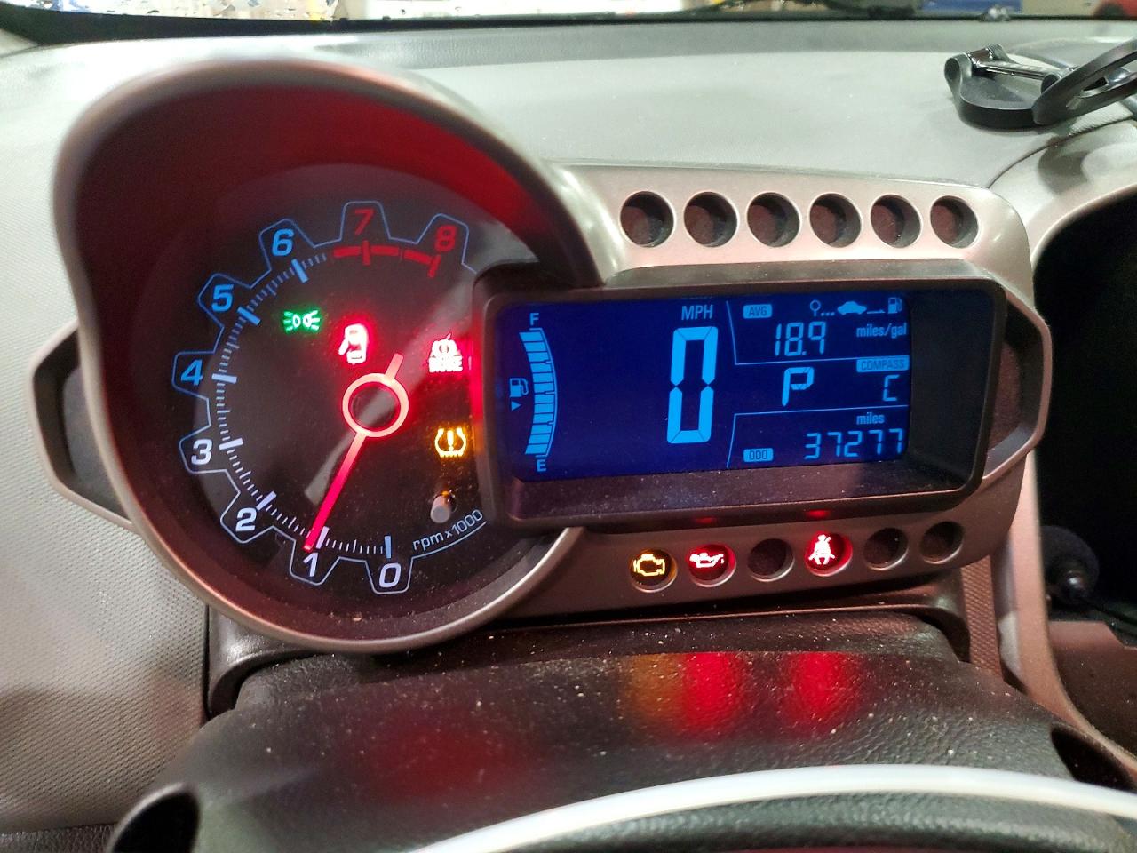 2014 Chevrolet Sonic Lt Серебряный vin: 1G1JC6SH2E4143476