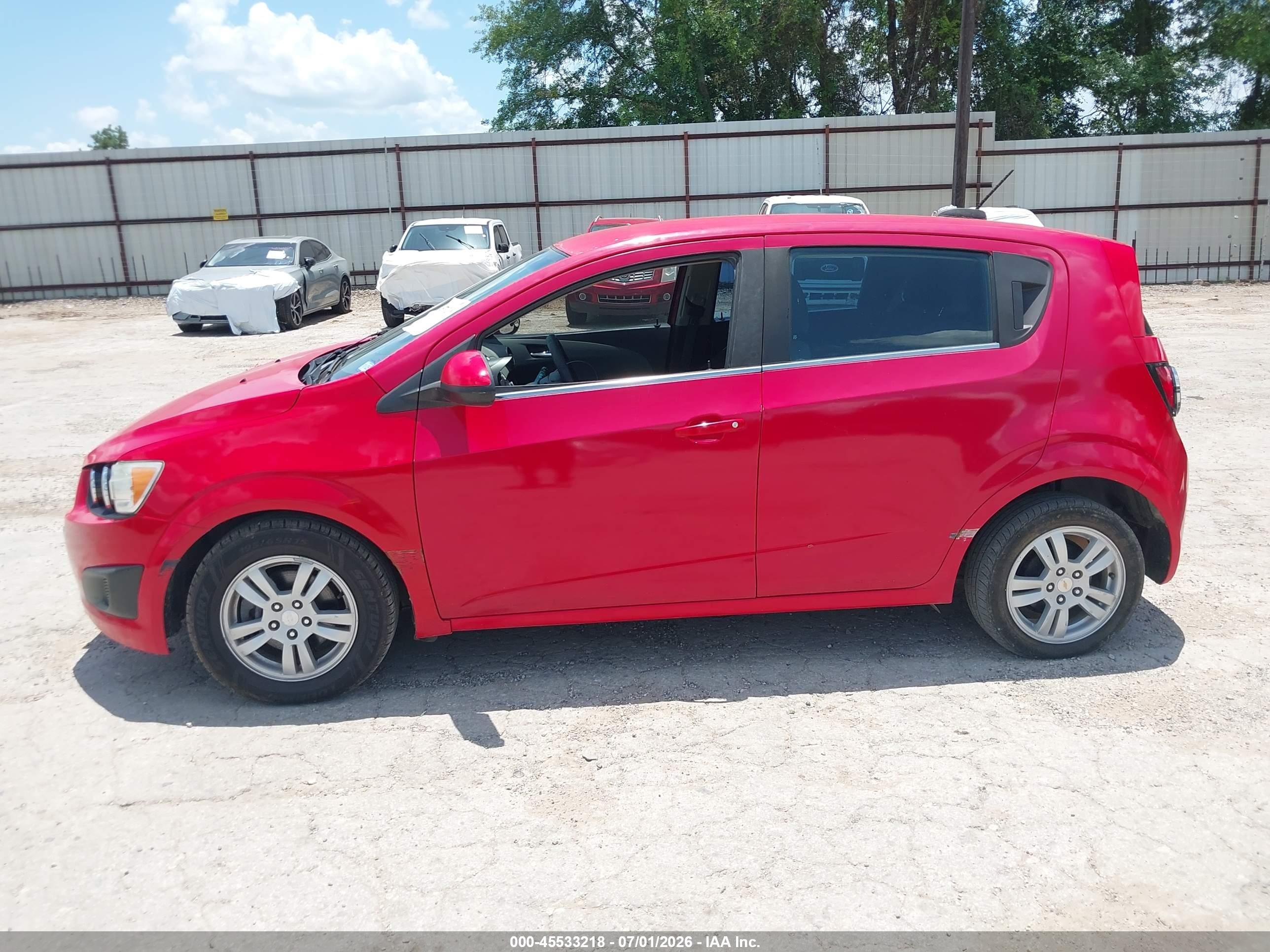 2015 Chevrolet Sonic Lt Auto Red vin: 1G1JC6SH2F4122824