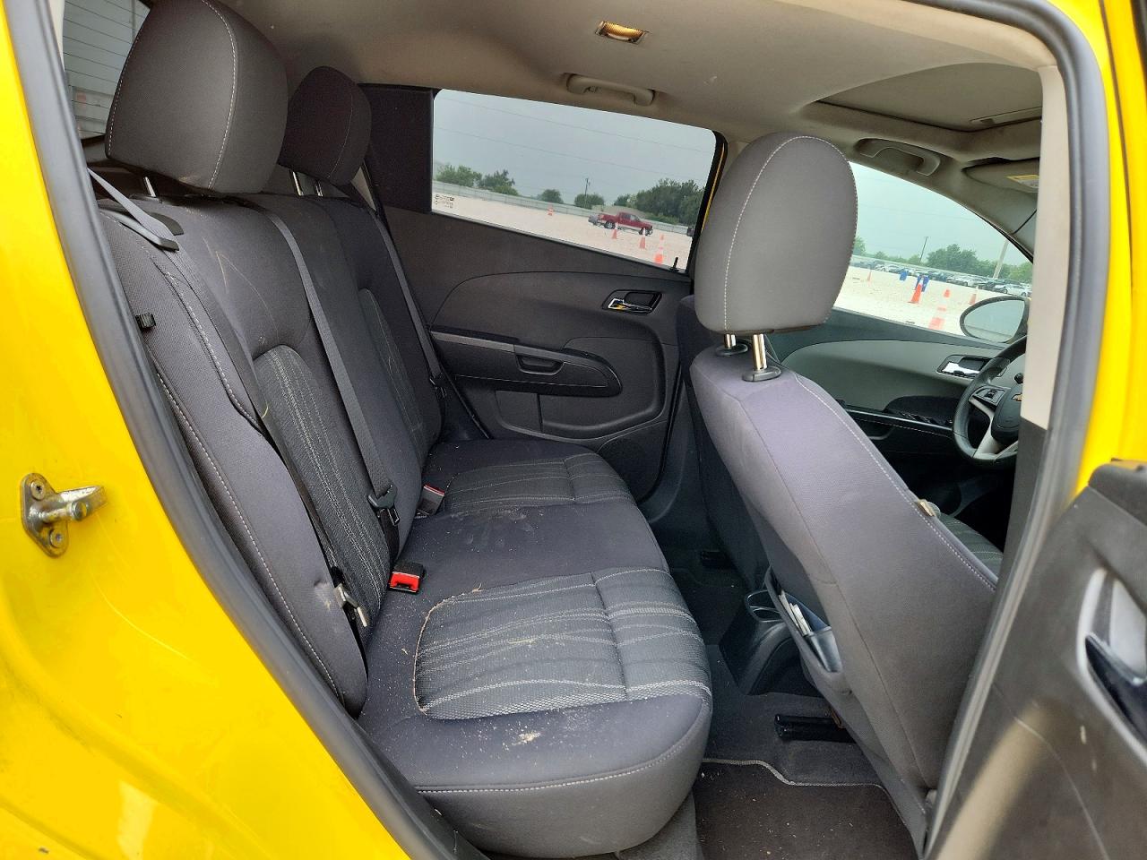 2015 Chevrolet Sonic Lt Yellow vin: 1G1JC6SH2F4178990