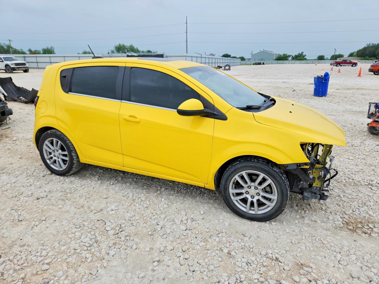2015 Chevrolet Sonic Lt Yellow vin: 1G1JC6SH2F4178990