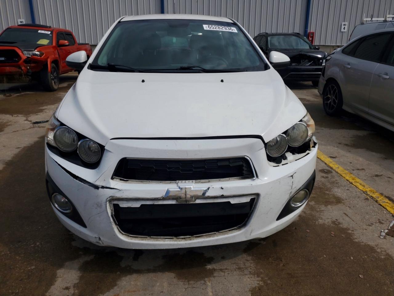 2012 Chevrolet Sonic Lt White vin: 1G1JC6SH3C4147226