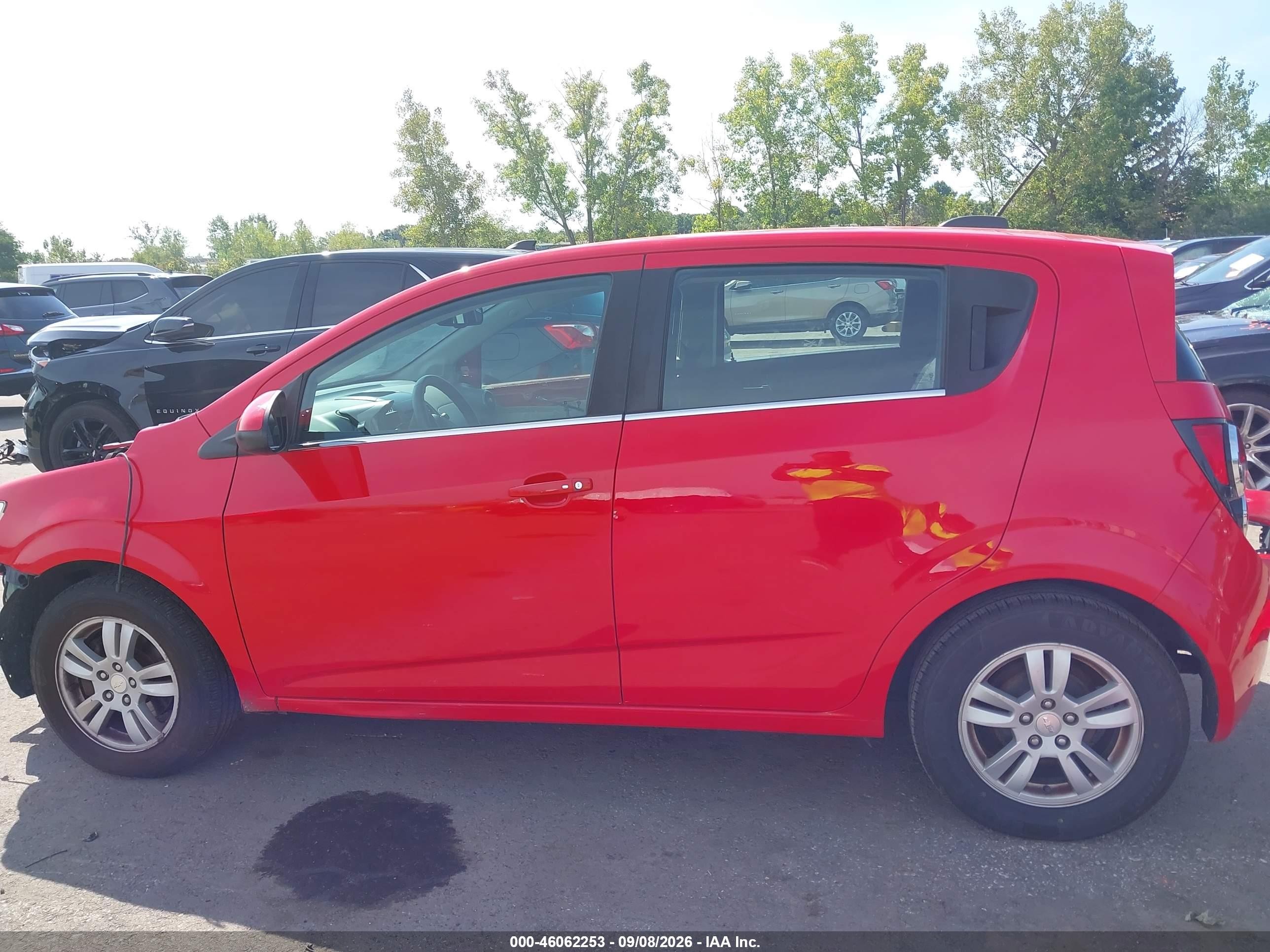 2015 Chevrolet Sonic Lt Auto Красный vin: 1G1JC6SH3F4102954