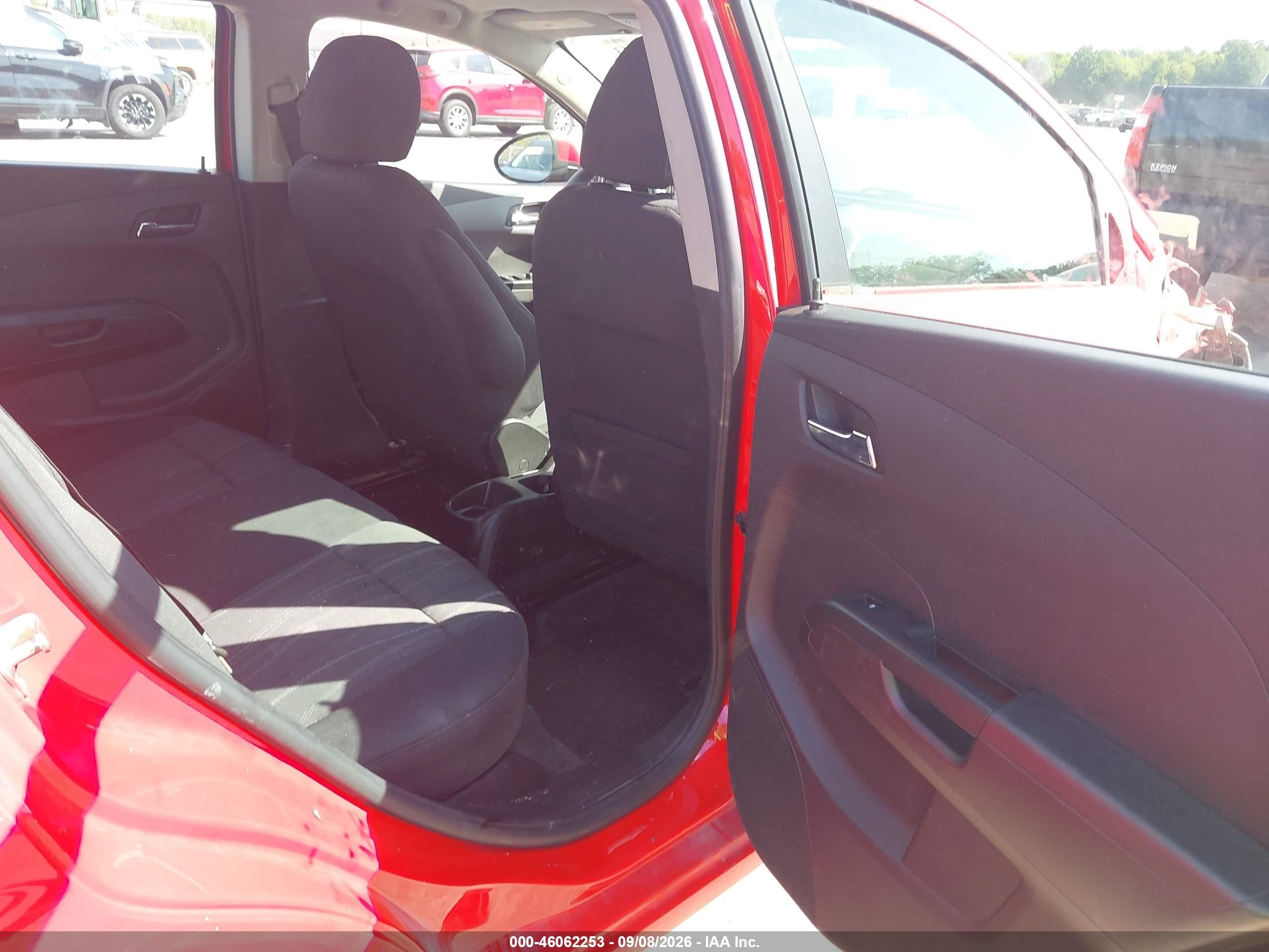 2015 Chevrolet Sonic Lt Auto Красный vin: 1G1JC6SH3F4102954