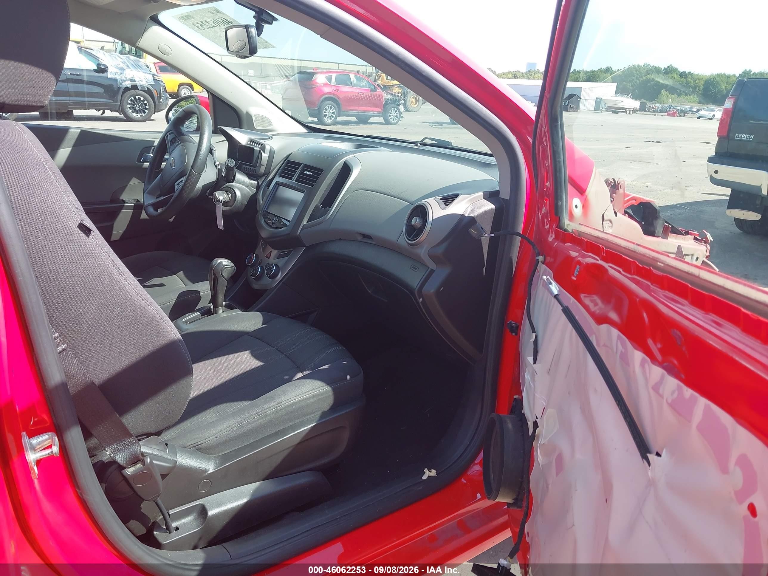 2015 Chevrolet Sonic Lt Auto Красный vin: 1G1JC6SH3F4102954