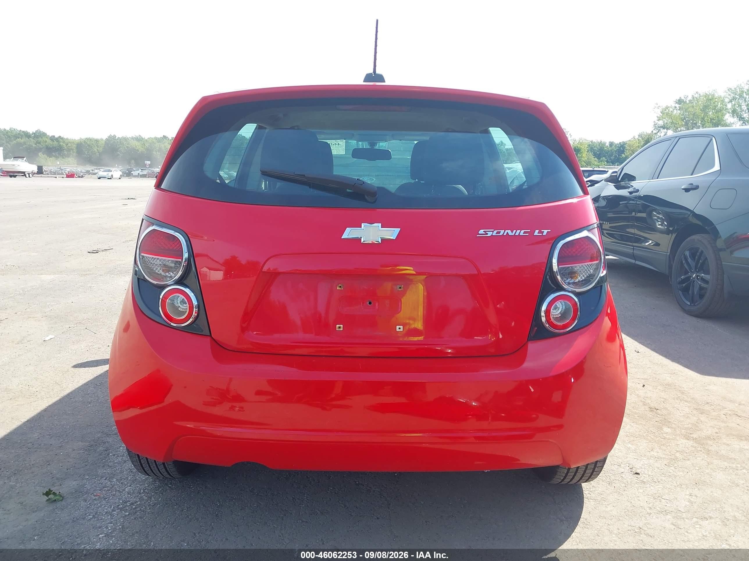 2015 Chevrolet Sonic Lt Auto Красный vin: 1G1JC6SH3F4102954