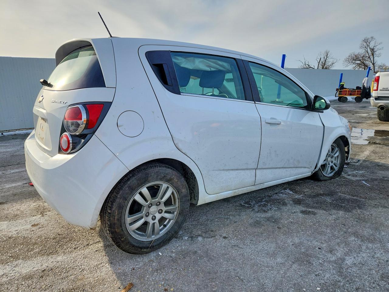 2015 Chevrolet Sonic Lt White vin: 1G1JC6SH3F4176665