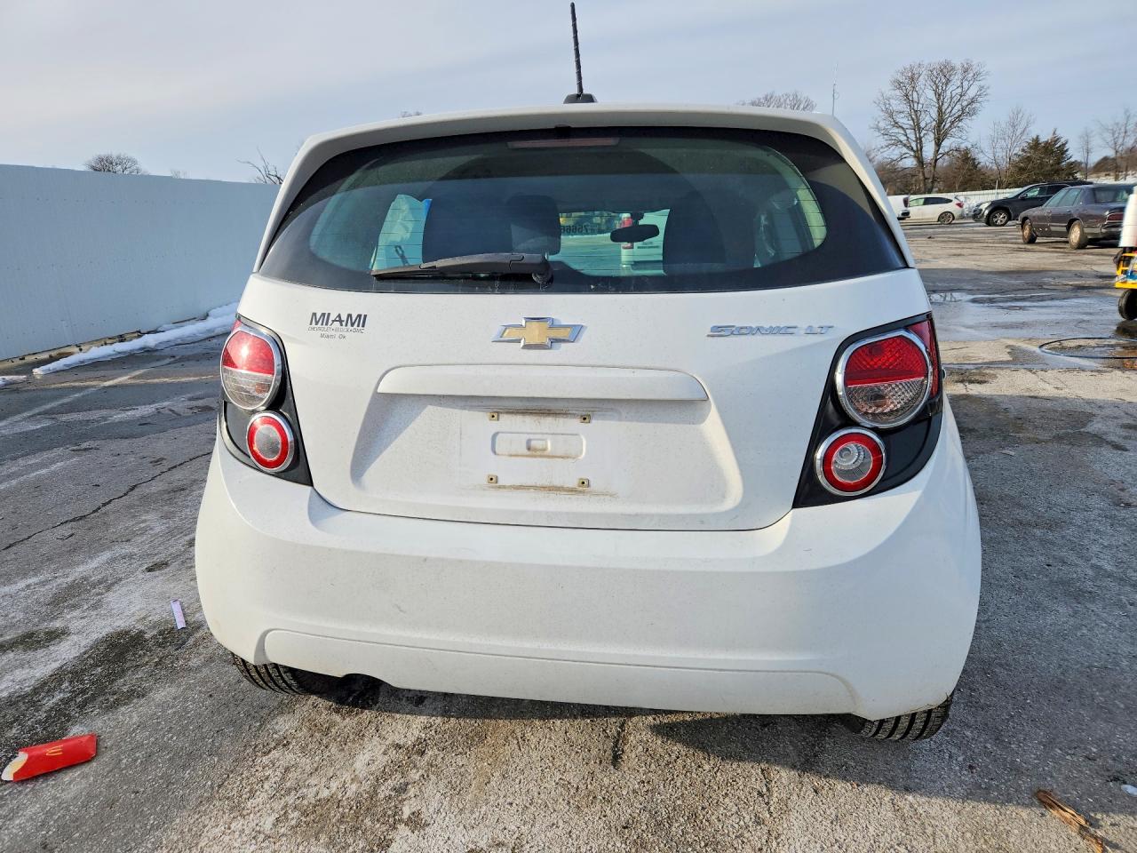 2015 Chevrolet Sonic Lt White vin: 1G1JC6SH3F4176665
