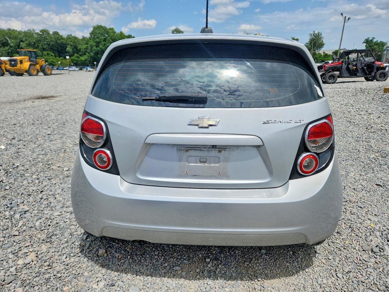 2015 Chevrolet Sonic Lt Серебряный vin: 1G1JC6SH4F4103305