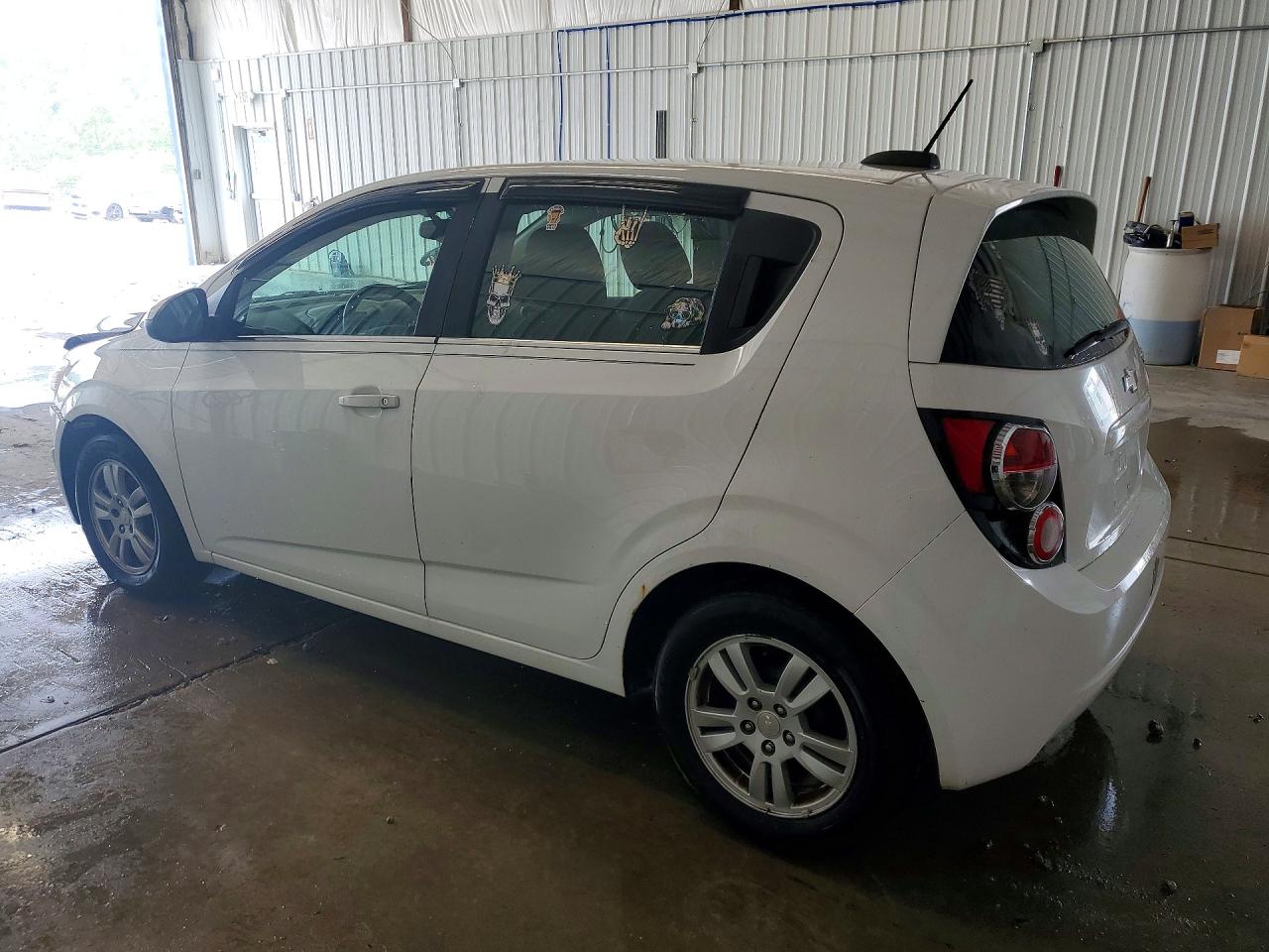 2015 Chevrolet Sonic Lt White vin: 1G1JC6SH4F4196116