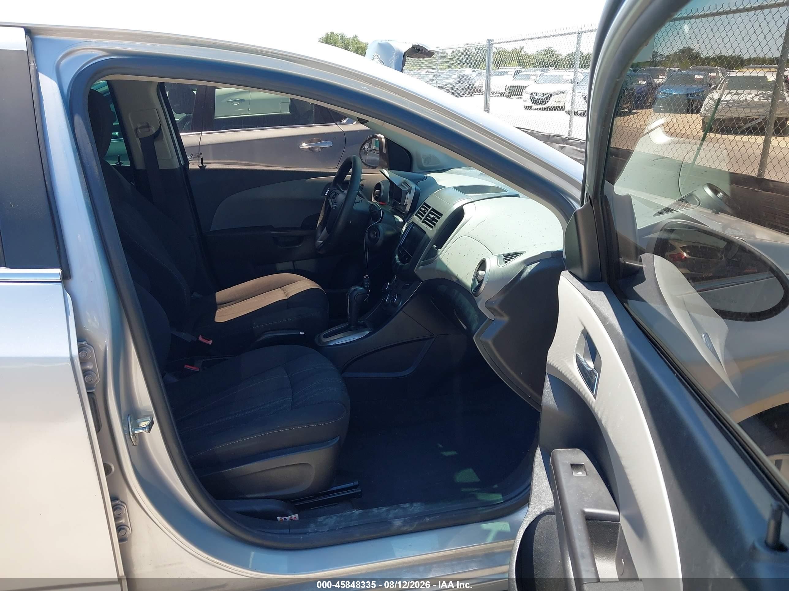 2014 Chevrolet Sonic Lt Auto Silver vin: 1G1JC6SH5E4165326