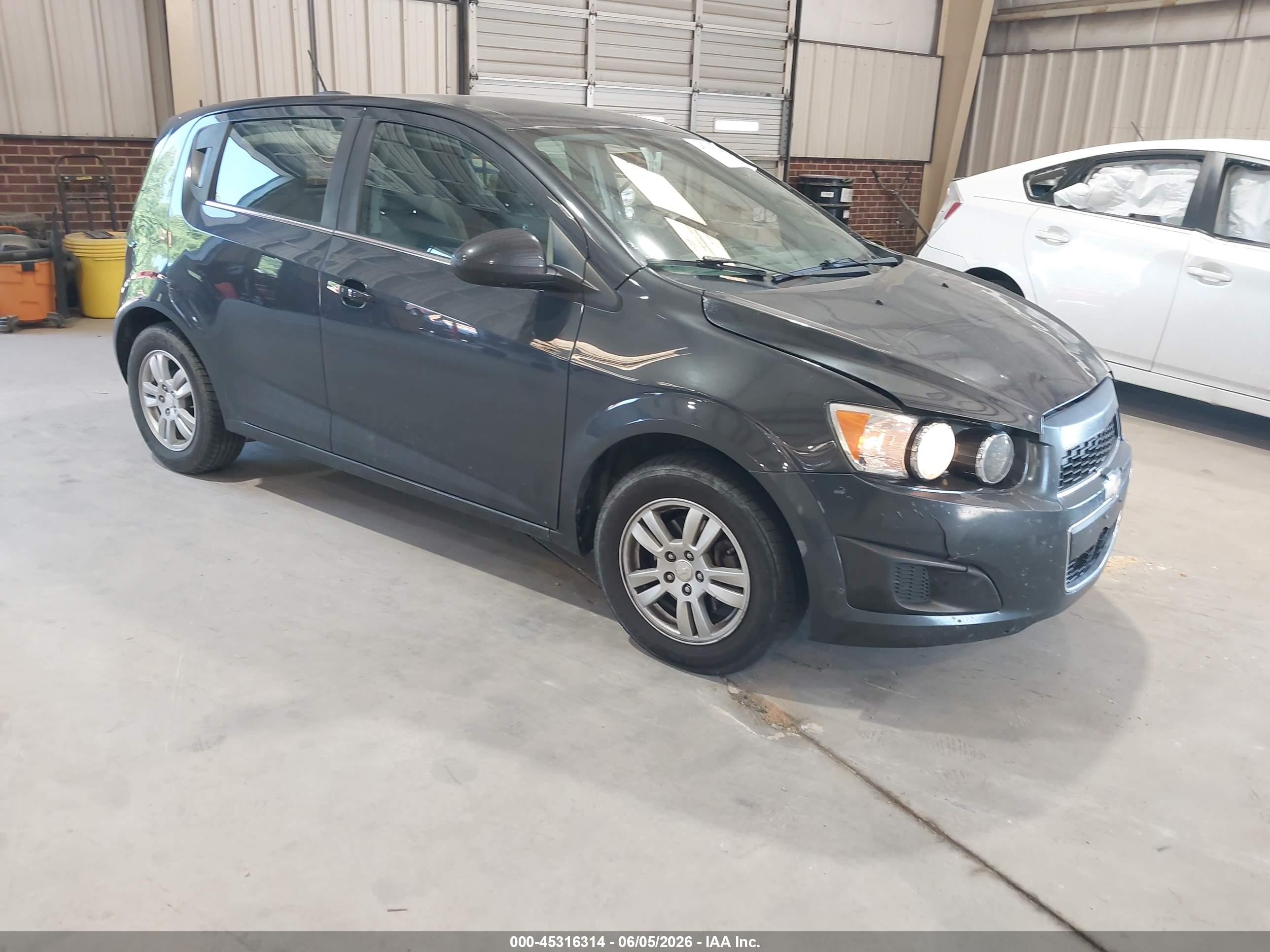 2015 Chevrolet Sonic Lt Auto Серый vin: 1G1JC6SH6F4124883