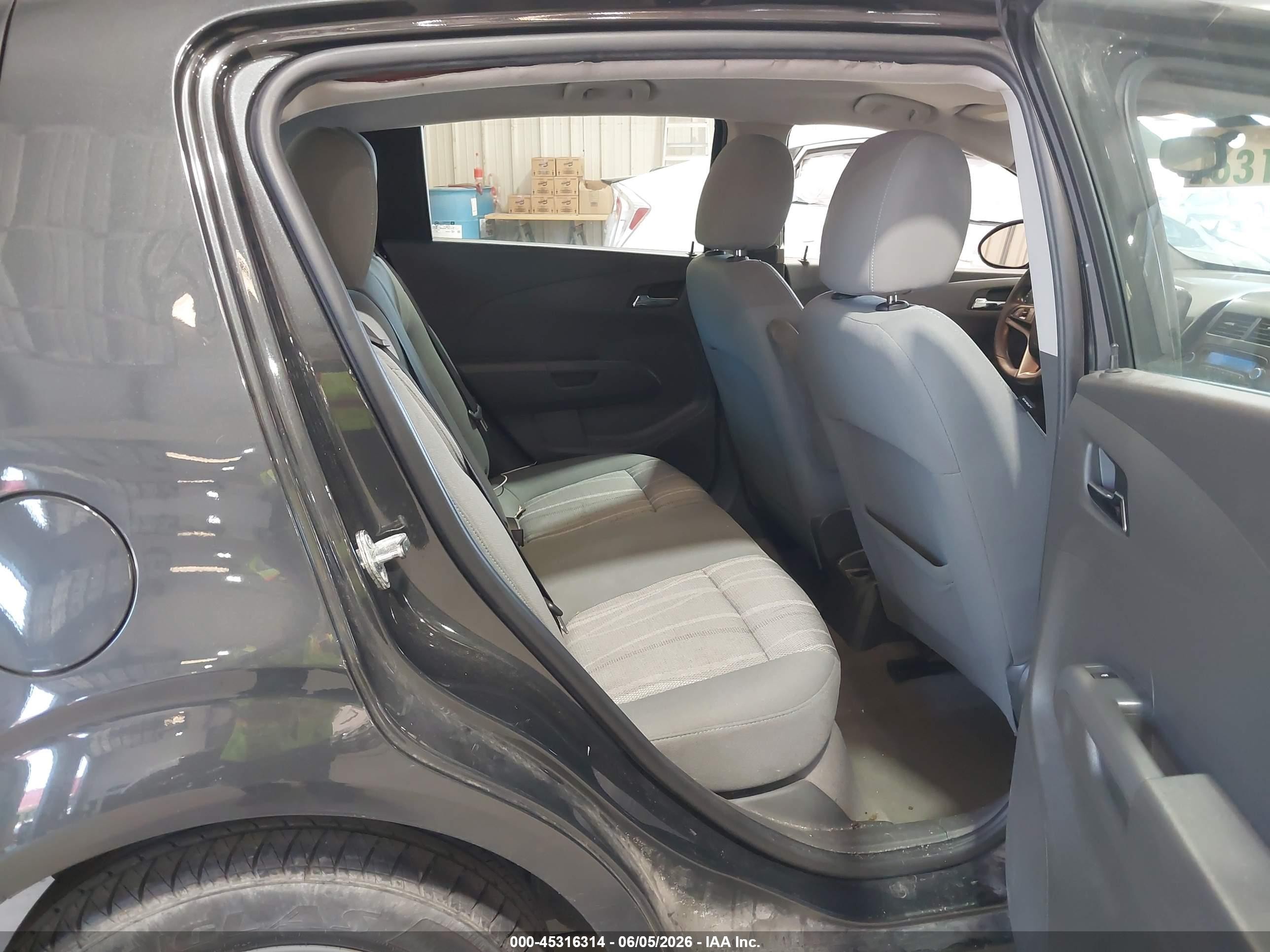 2015 Chevrolet Sonic Lt Auto Серый vin: 1G1JC6SH6F4124883