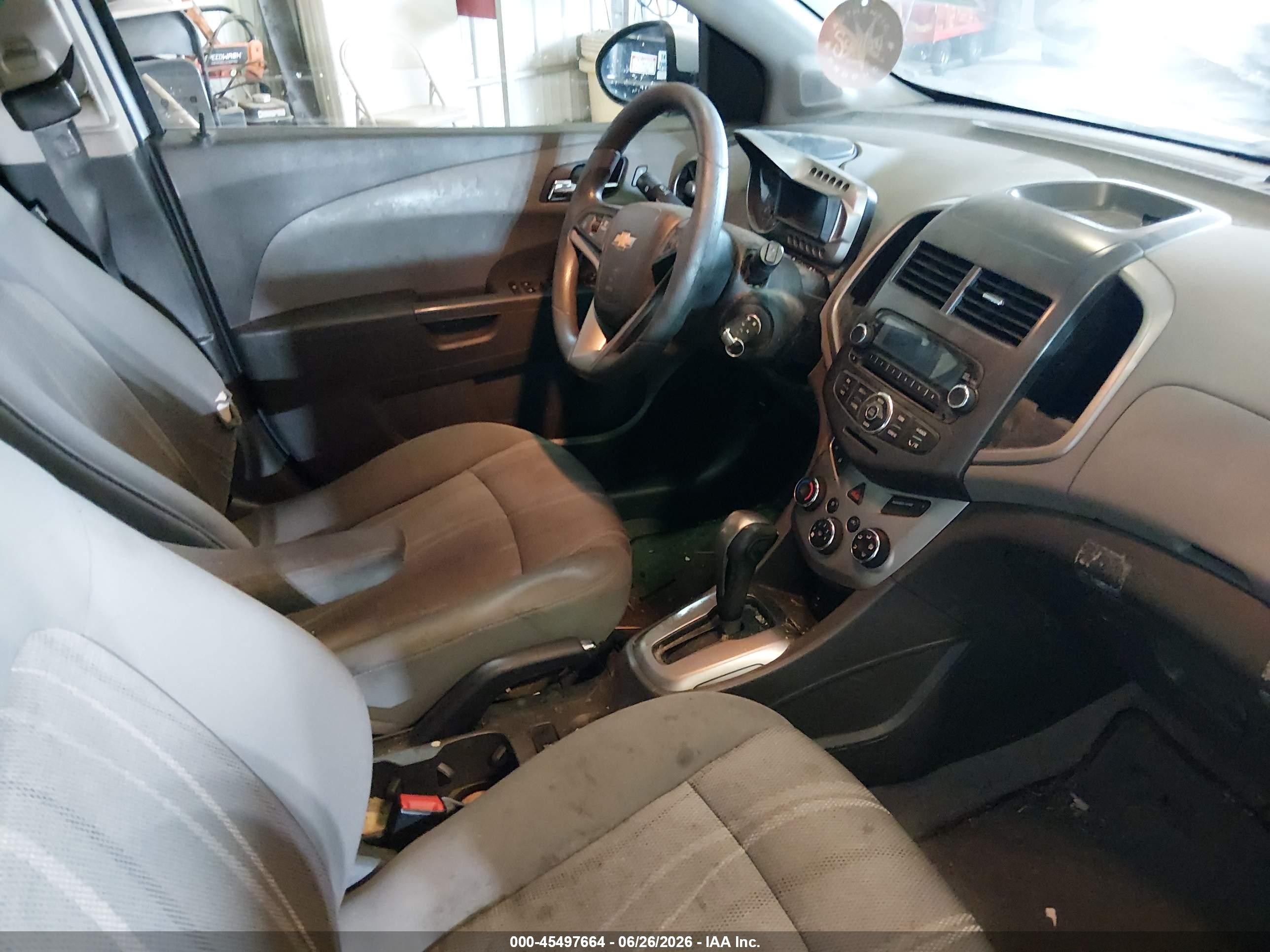 2015 Chevrolet Sonic Lt Auto Silver vin: 1G1JC6SH7F4111558