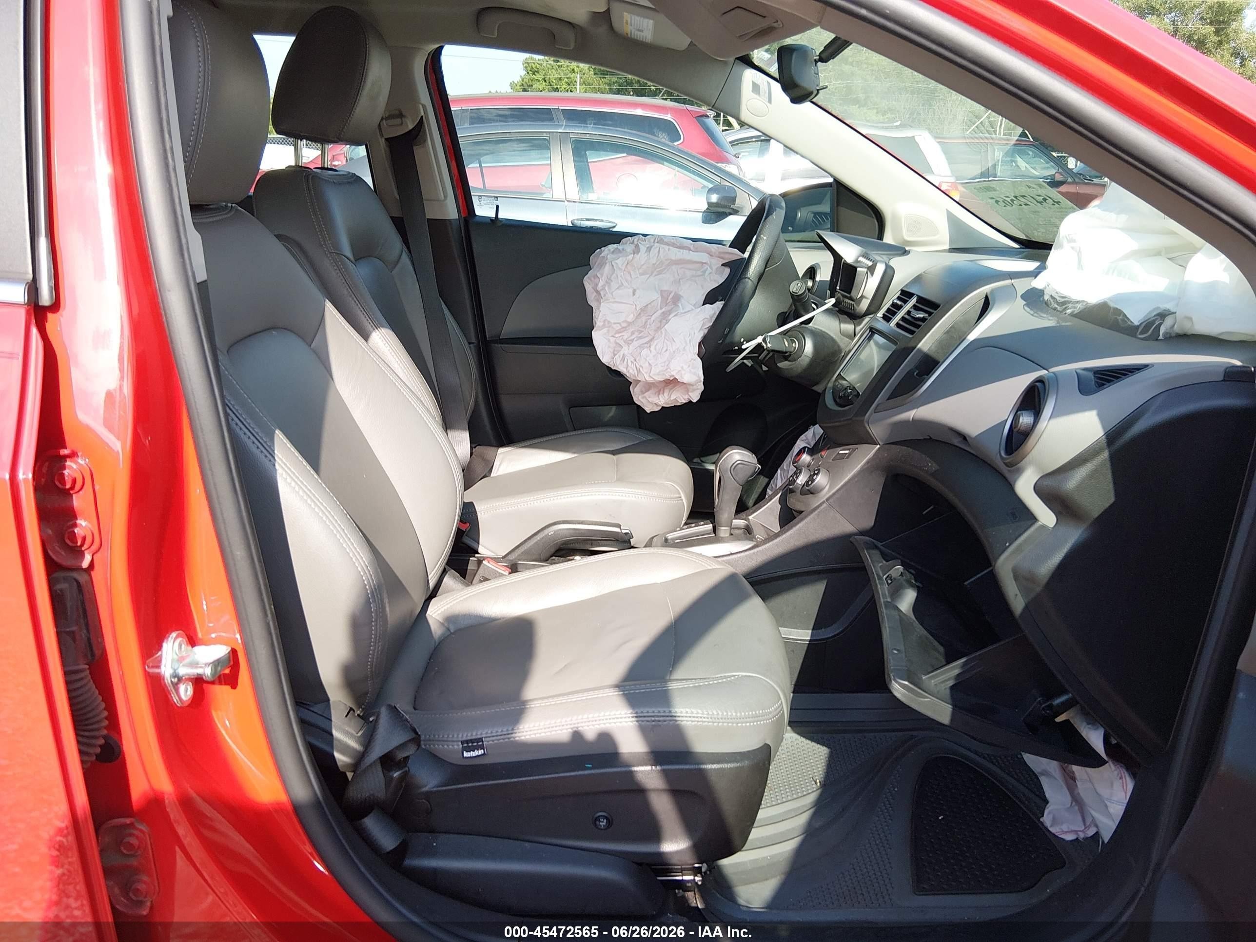 2015 Chevrolet Sonic Lt Auto Red vin: 1G1JC6SH7F4150523