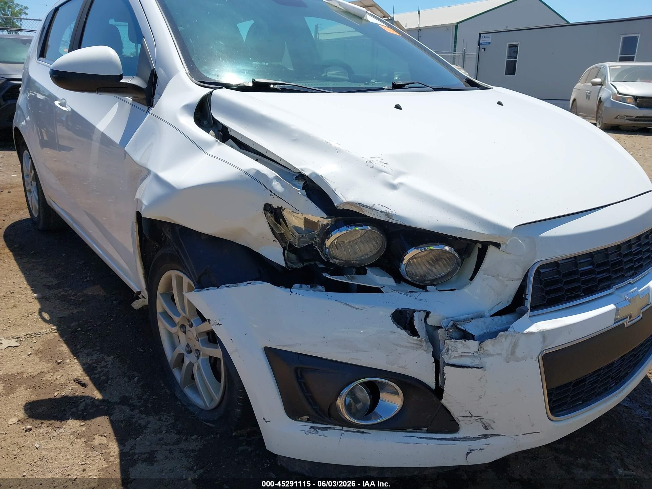 2012 Chevrolet Sonic 2lt White vin: 1G1JC6SH8C4137596