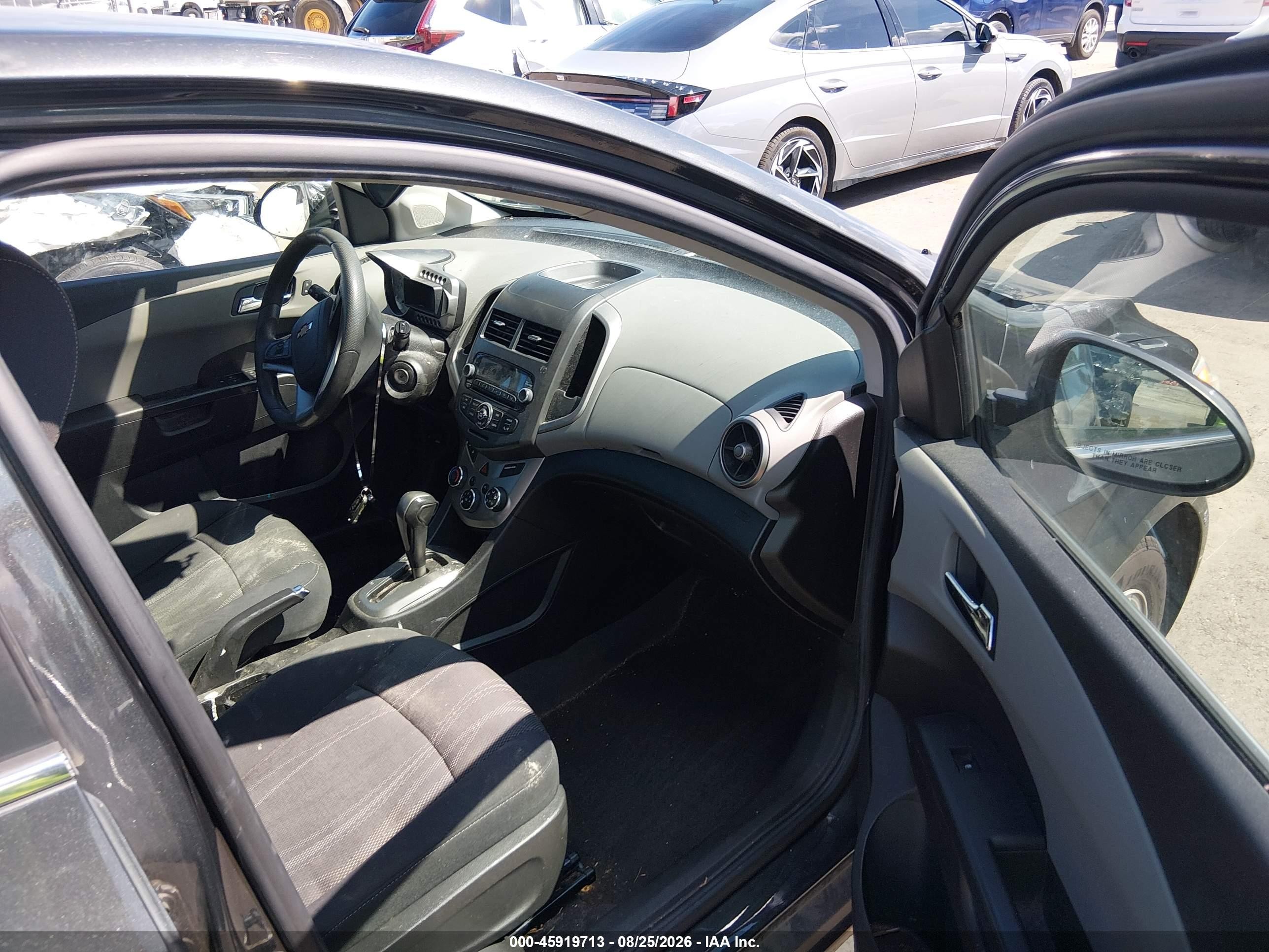 2015 Chevrolet Sonic Lt Auto Gray vin: 1G1JC6SH8F4164883