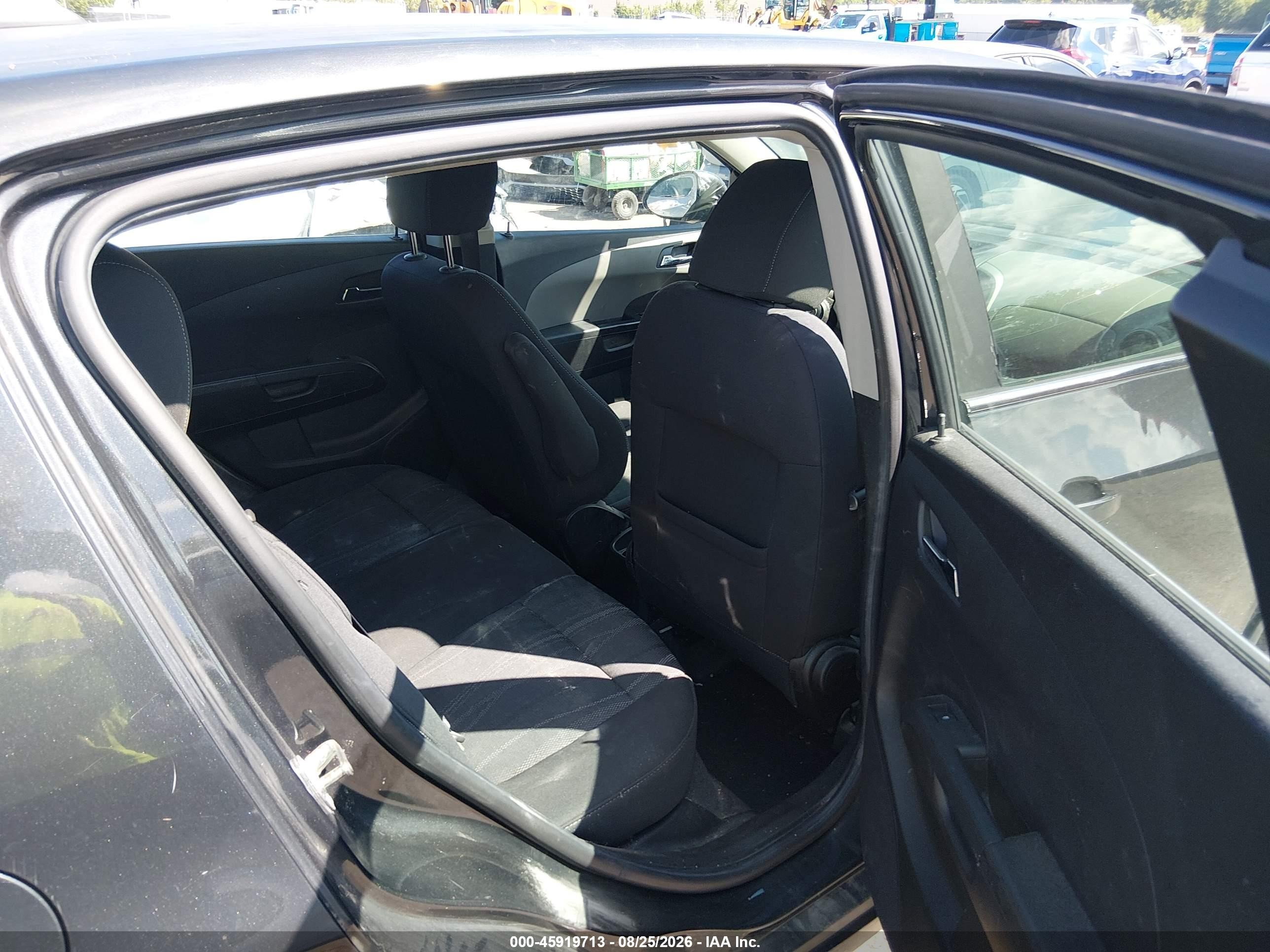 2015 Chevrolet Sonic Lt Auto Gray vin: 1G1JC6SH8F4164883