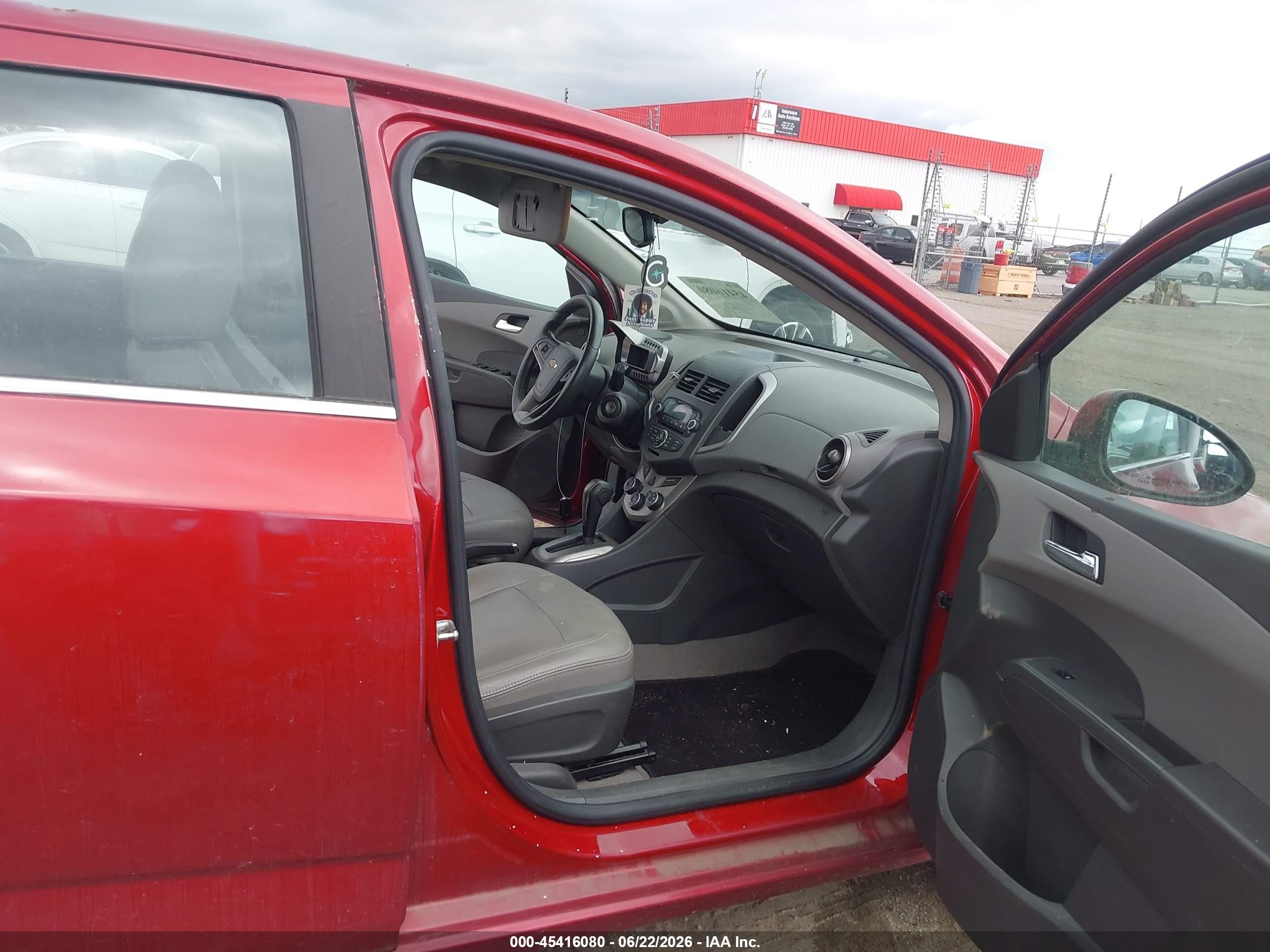 2013 Chevrolet Sonic Lt Auto Красный vin: 1G1JC6SH9D4108819
