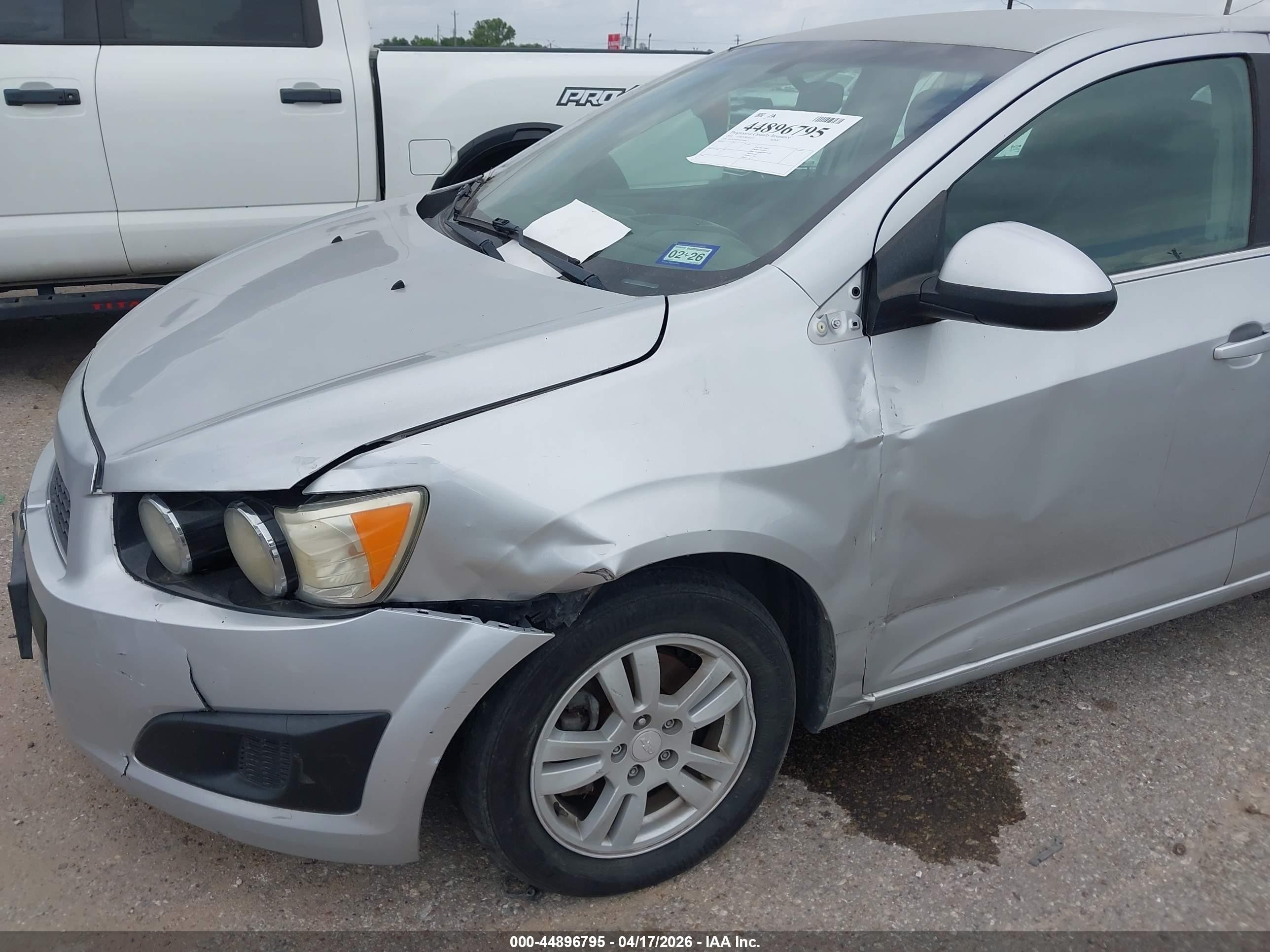 2014 Chevrolet Sonic Lt Auto Silver vin: 1G1JC6SH9E4225687