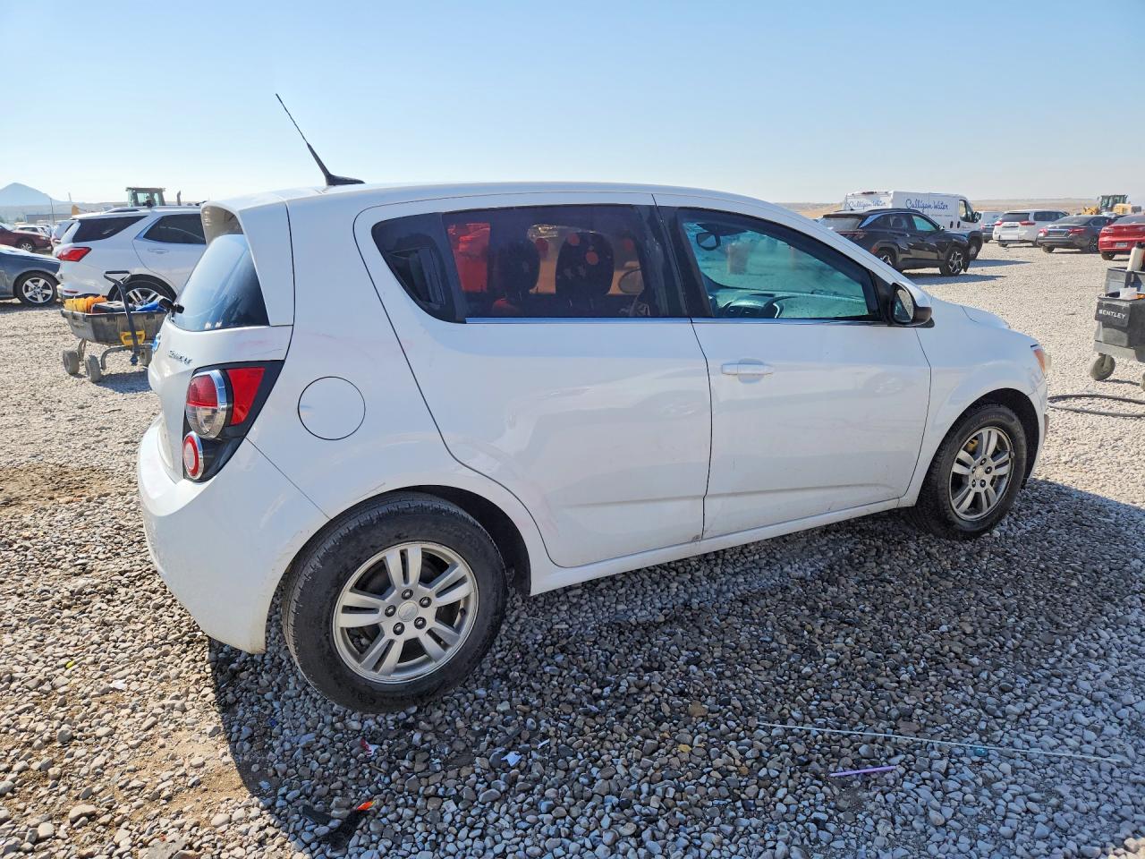 2012 Chevrolet Sonic Lt White vin: 1G1JC6SHXC4225050