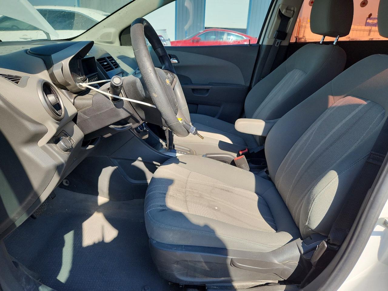 2012 Chevrolet Sonic Lt White vin: 1G1JC6SHXC4225050