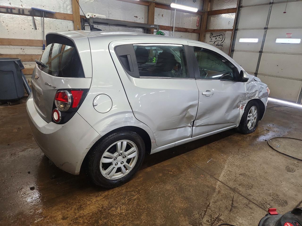 2014 Chevrolet Sonic Lt Silver vin: 1G1JC6SHXE4133133