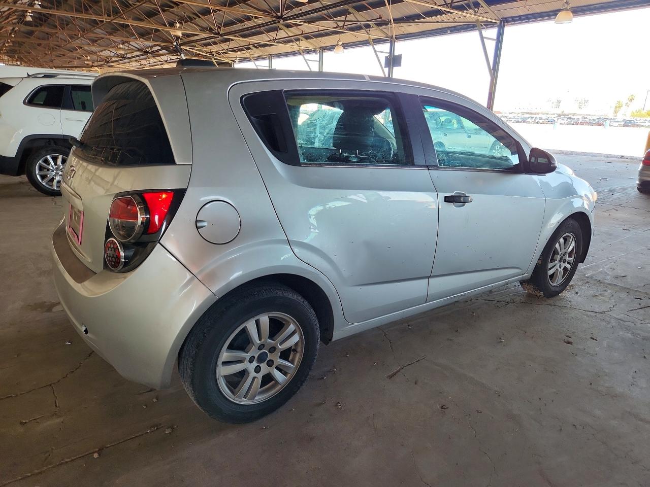 2015 Chevrolet Sonic Lt Silver vin: 1G1JC6SHXF4125065