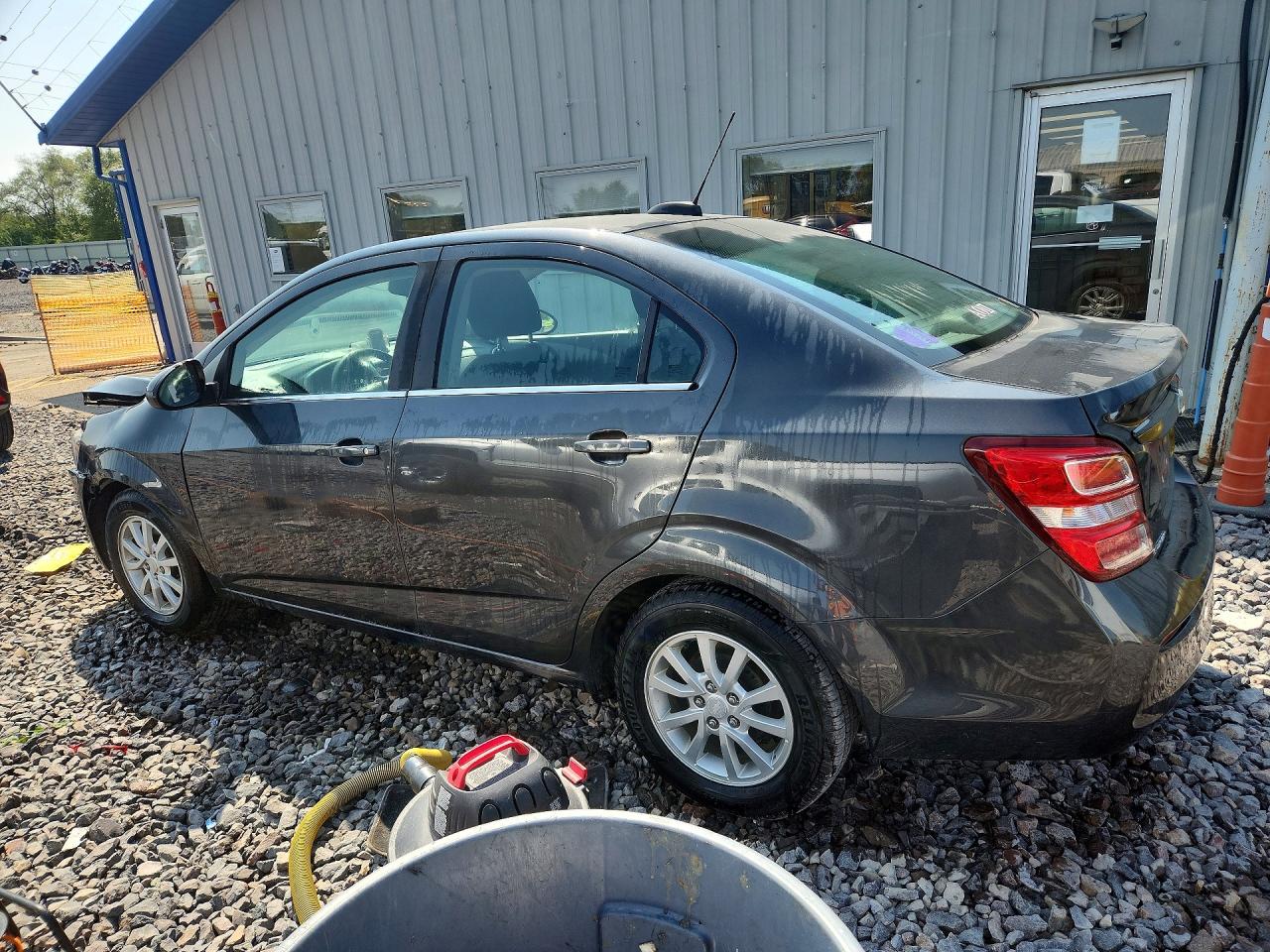 2018 Chevrolet Sonic Lt Gray vin: 1G1JD5SH0J4139296
