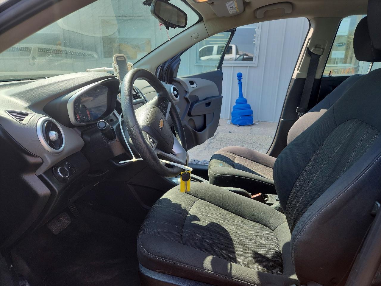 2018 Chevrolet Sonic Lt Gray vin: 1G1JD5SH0J4139296