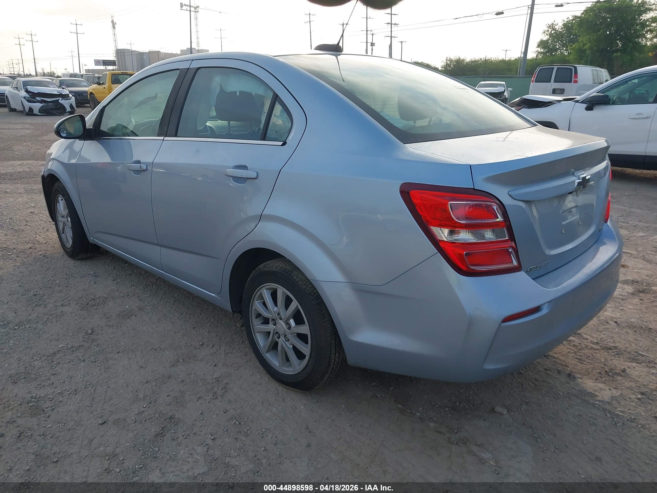 2018 Chevrolet Sonic Lt Auto Blue vin: 1G1JD5SH1J4104038