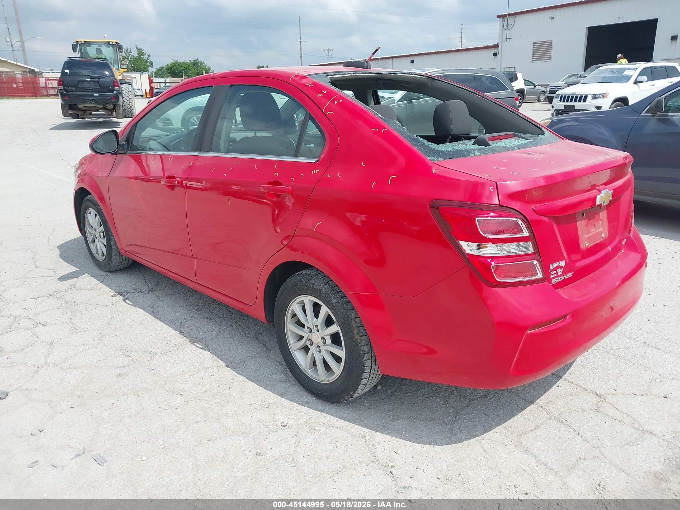 2017 Chevrolet Sonic Lt Auto Red vin: 1G1JD5SH3H4110739