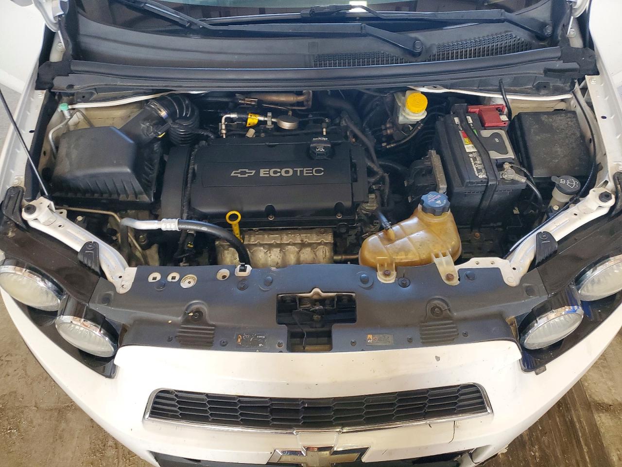 2012 Chevrolet Sonic Lt White vin: 1G1JD5SHXC4180294