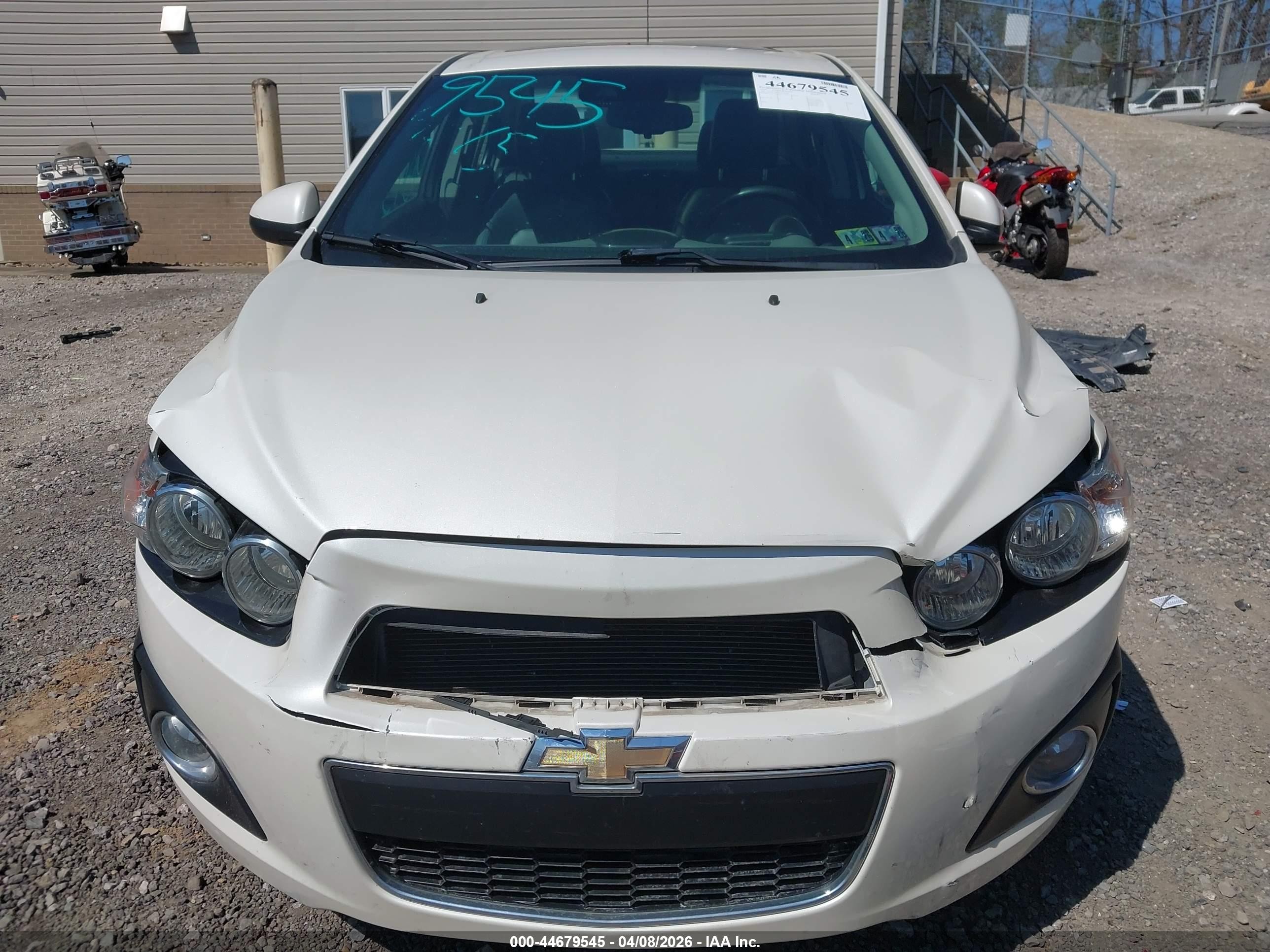 2015 Chevrolet Sonic Ltz Auto White vin: 1G1JE5SB0F4110106