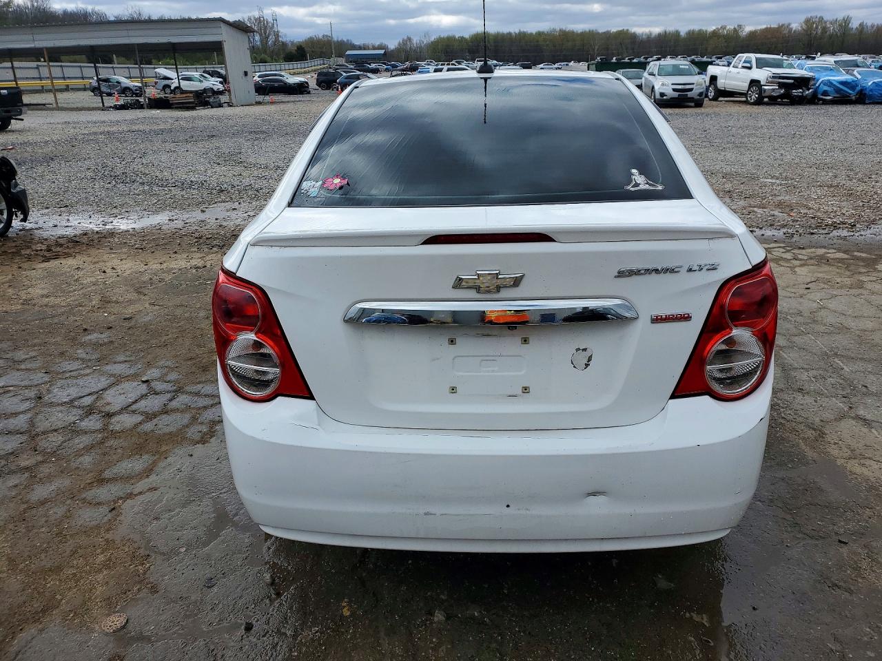 2015 Chevrolet Sonic Ltz White vin: 1G1JE5SB0F4186084