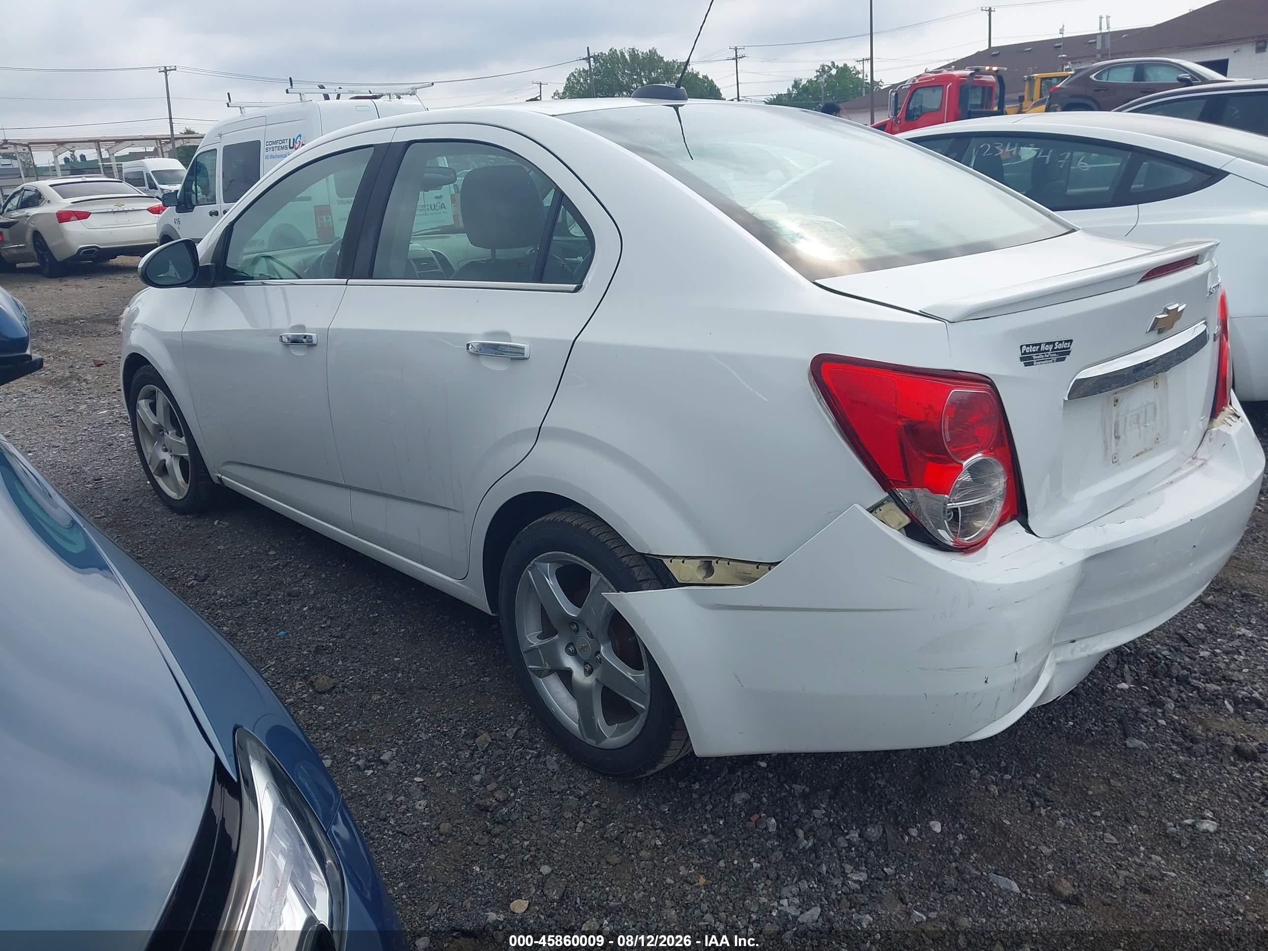 2015 Chevrolet Sonic Ltz Auto Белый vin: 1G1JE5SB1F4197398