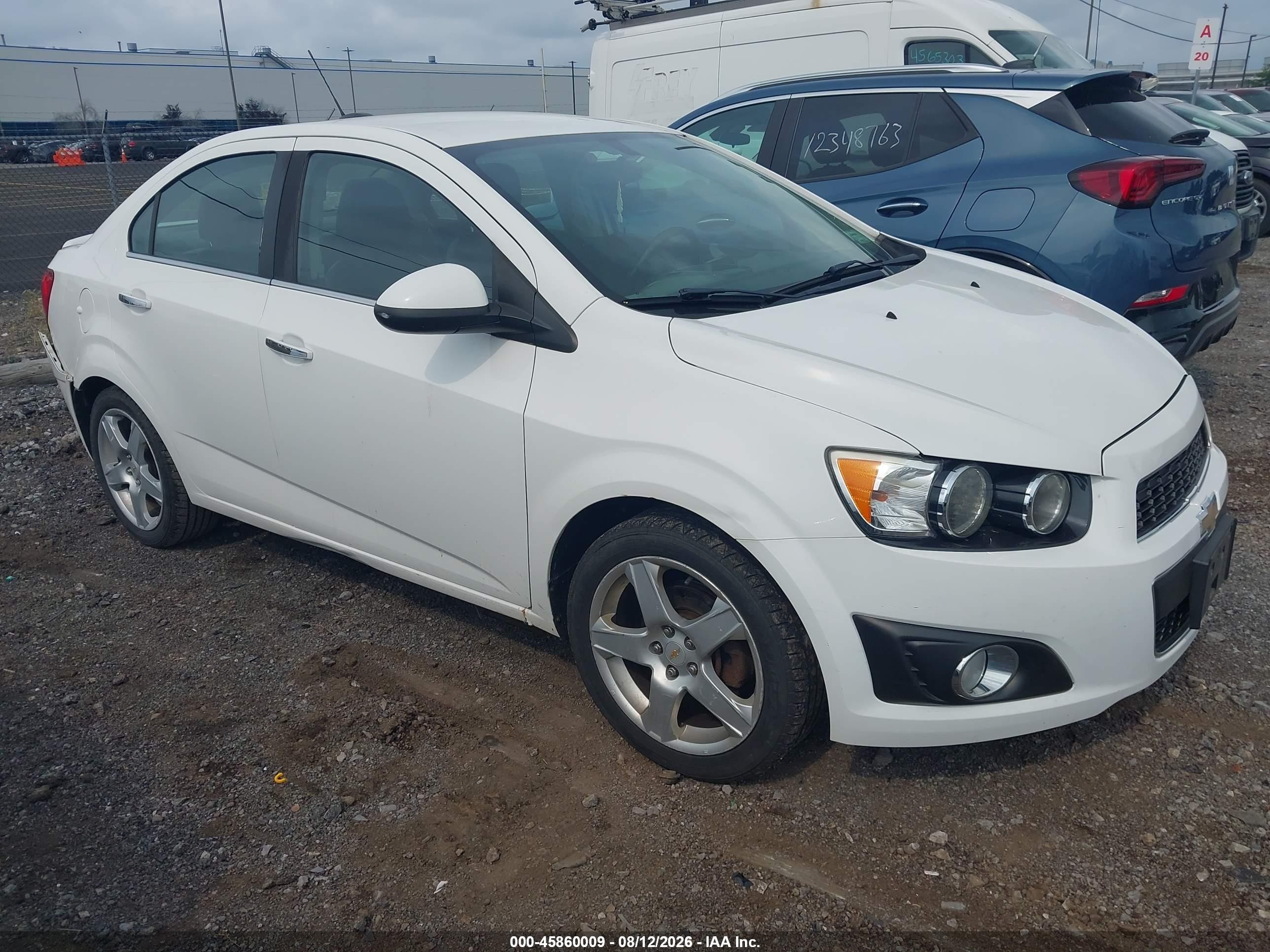 2015 Chevrolet Sonic Ltz Auto Белый vin: 1G1JE5SB1F4197398