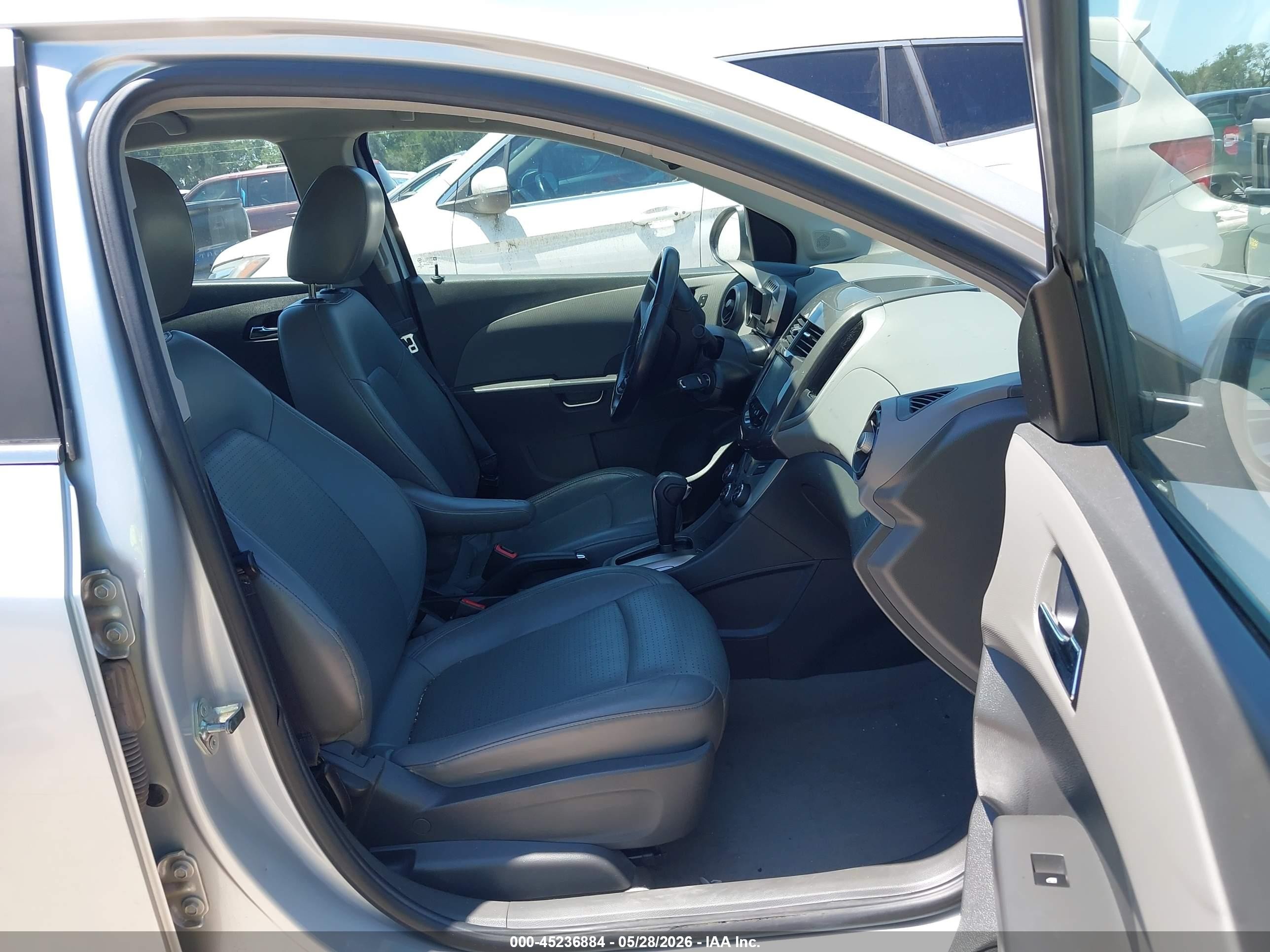 2015 Chevrolet Sonic Ltz Auto Silver vin: 1G1JE5SB5F4163304