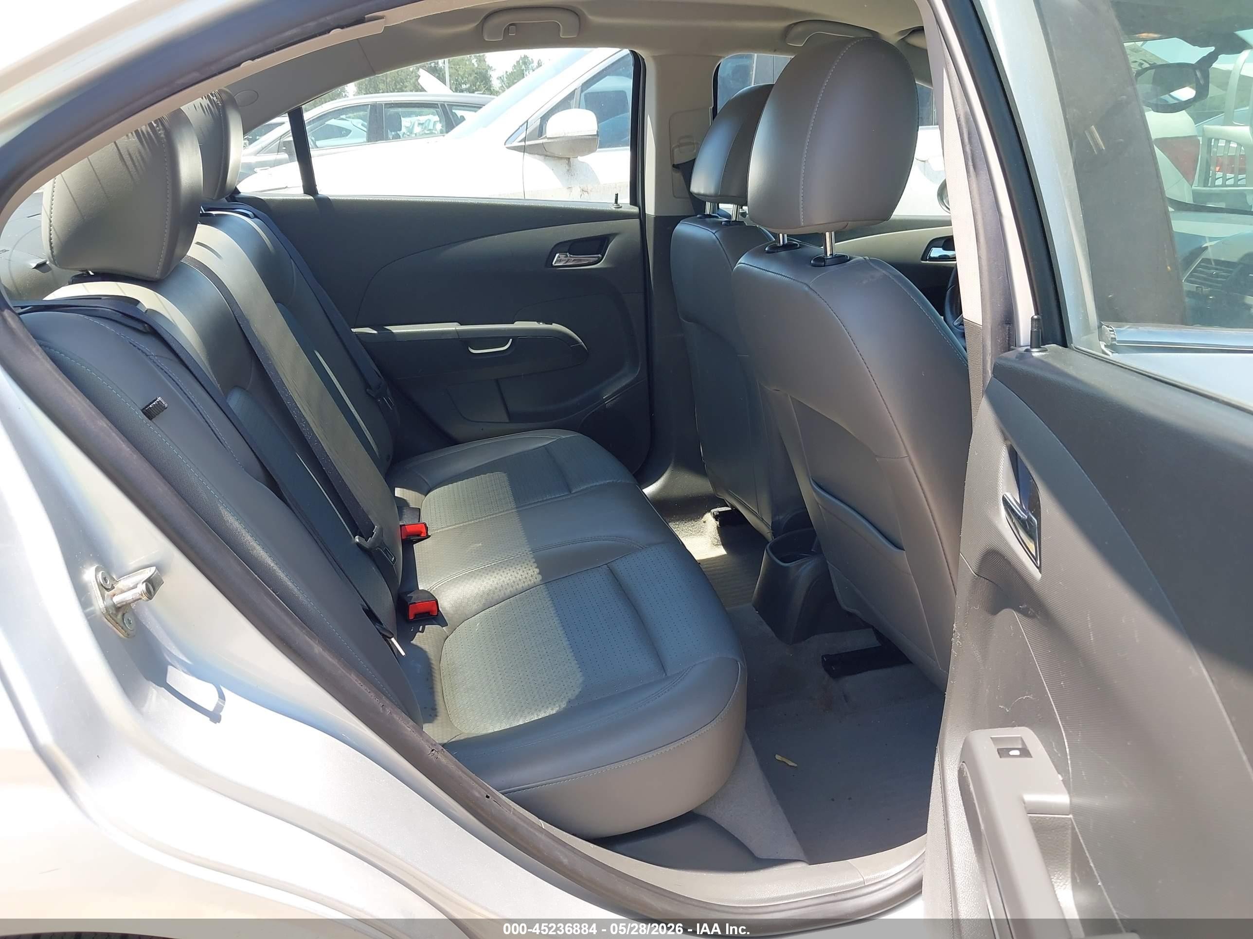 2015 Chevrolet Sonic Ltz Auto Silver vin: 1G1JE5SB5F4163304