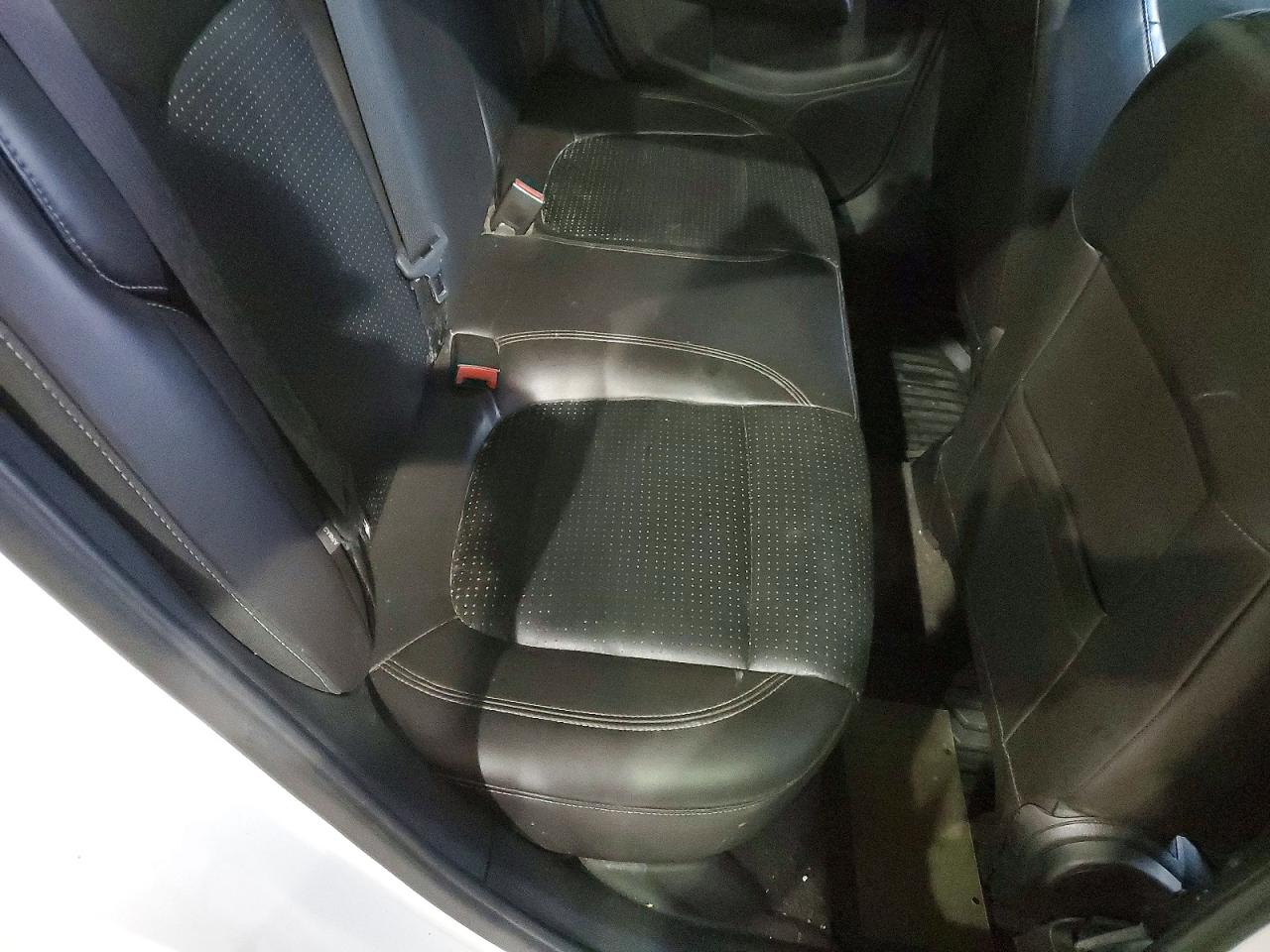 2015 Chevrolet Sonic Ltz Белый vin: 1G1JE5SB7F4204743