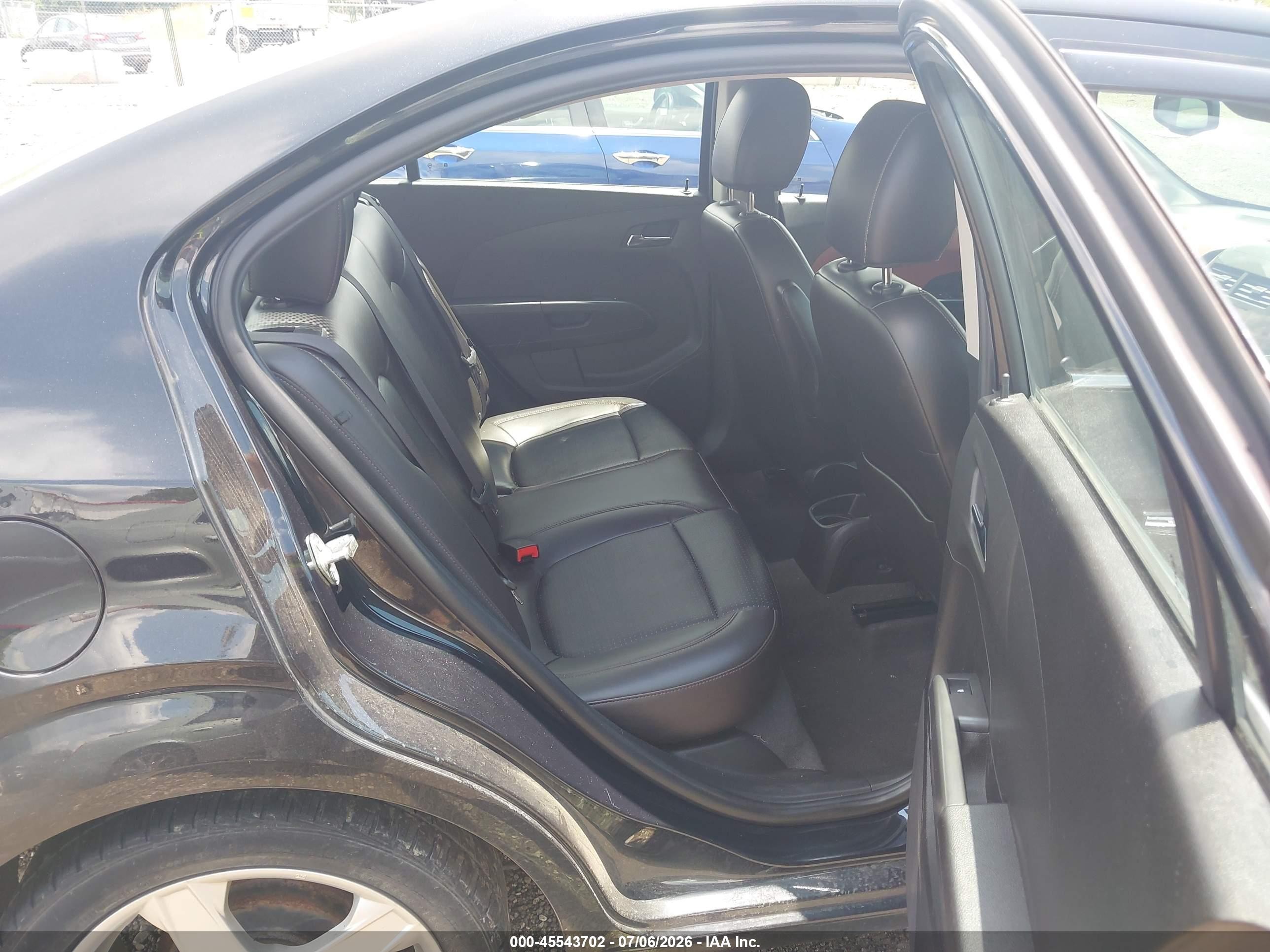 2014 Chevrolet Sonic Ltz Auto Black vin: 1G1JE5SB9E4192237