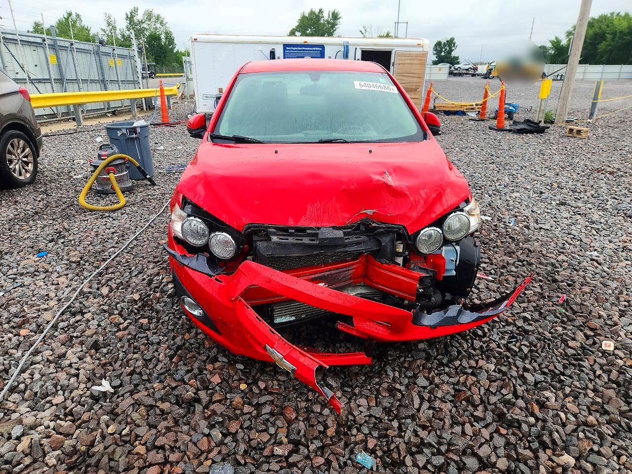 2015 Chevrolet Sonic Ltz Красный vin: 1G1JE5SBXF4196248